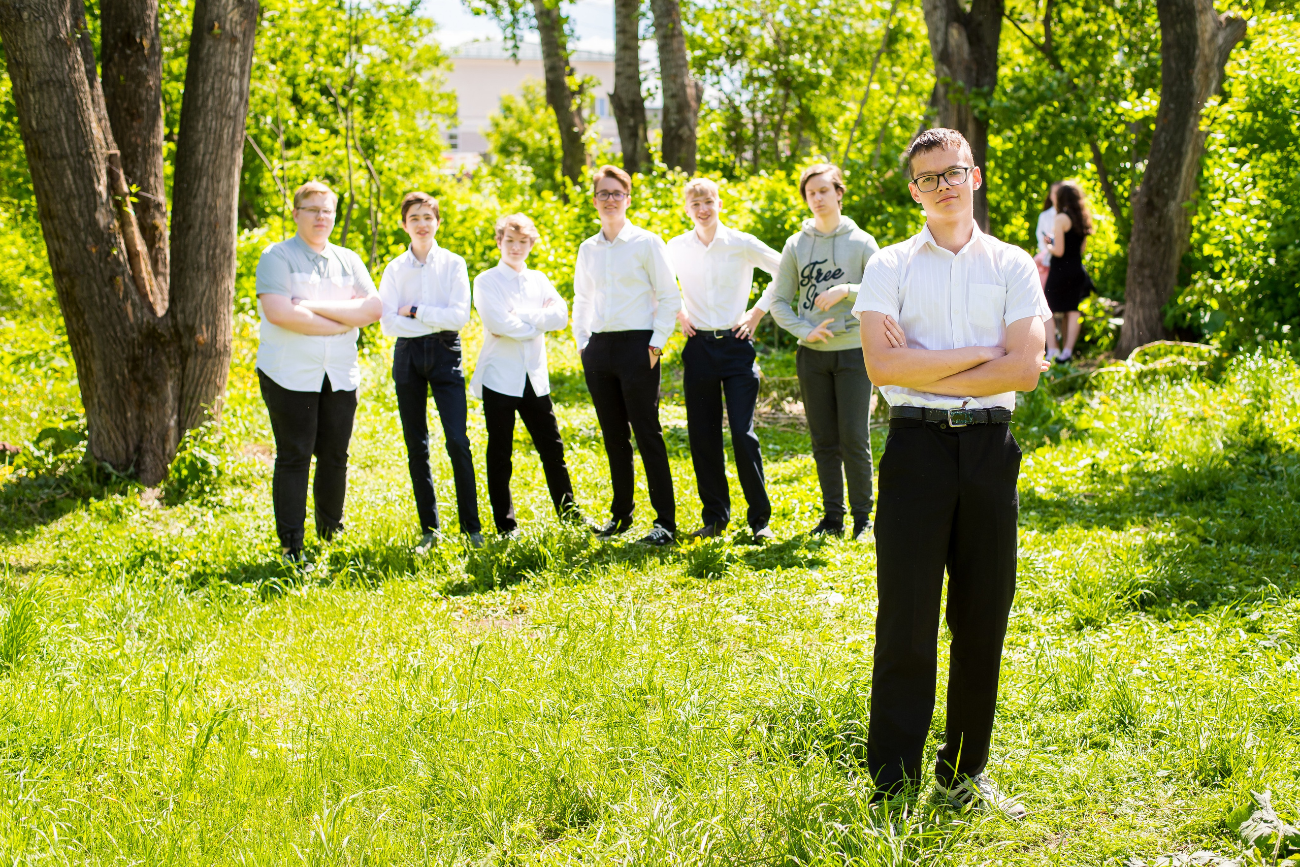 В школьном дворе, парке. Детский фотограф в Екатеринбурге и Берёзовском Евгений Кондаков