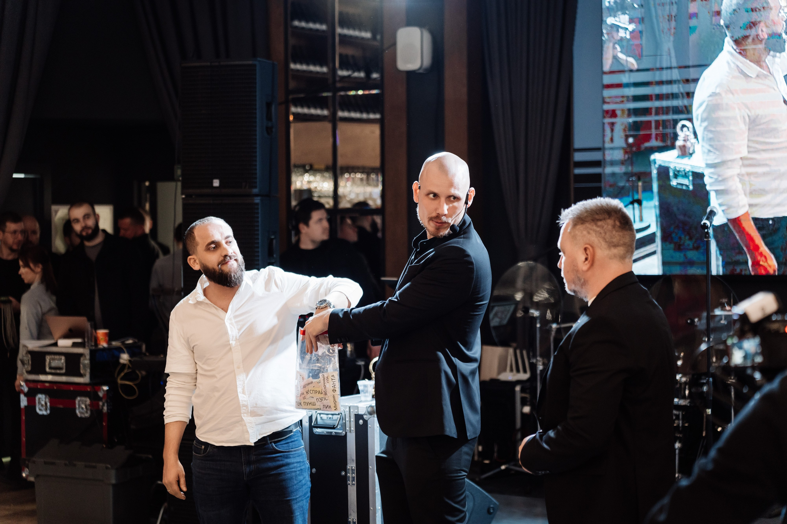 Премия ТОП 23. Свадебный и репортажный, фуд фотограф в Новороссийске Евгений Александриди