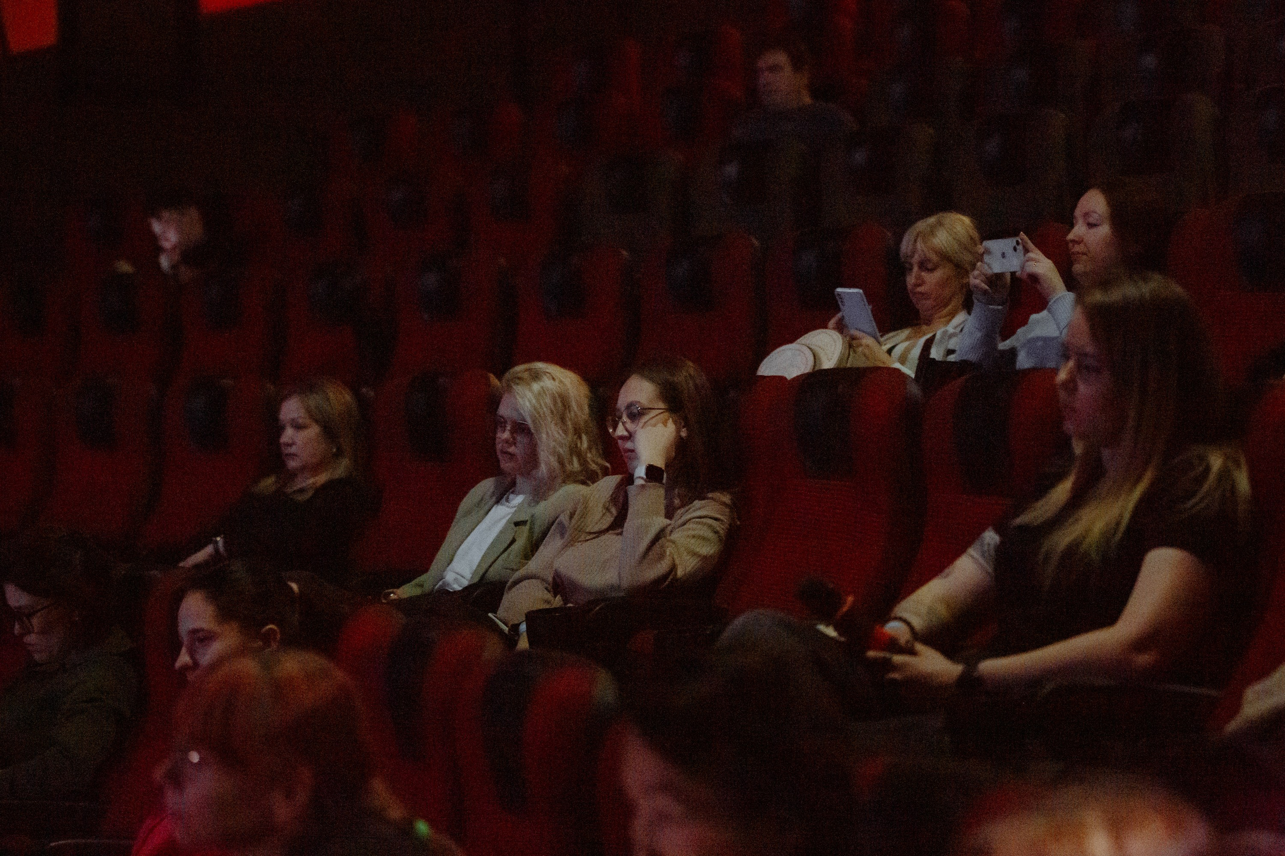 Форум креативных индустрий. Свадебный фотограф