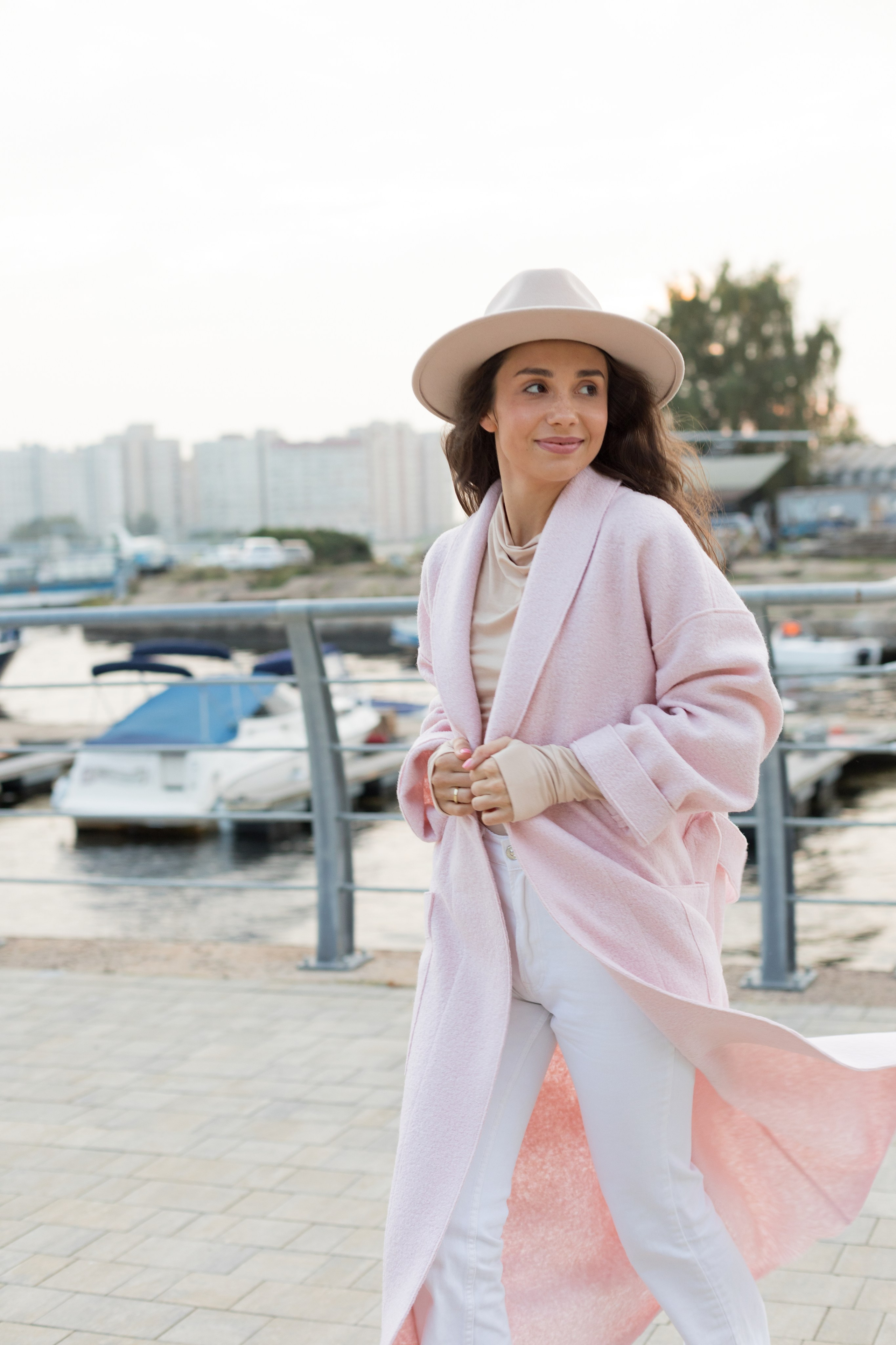 Фотосессия для бренда  женской одежды и аксессуаров. Детский и контент фотограф Надя Волкова Санкт-Петербург