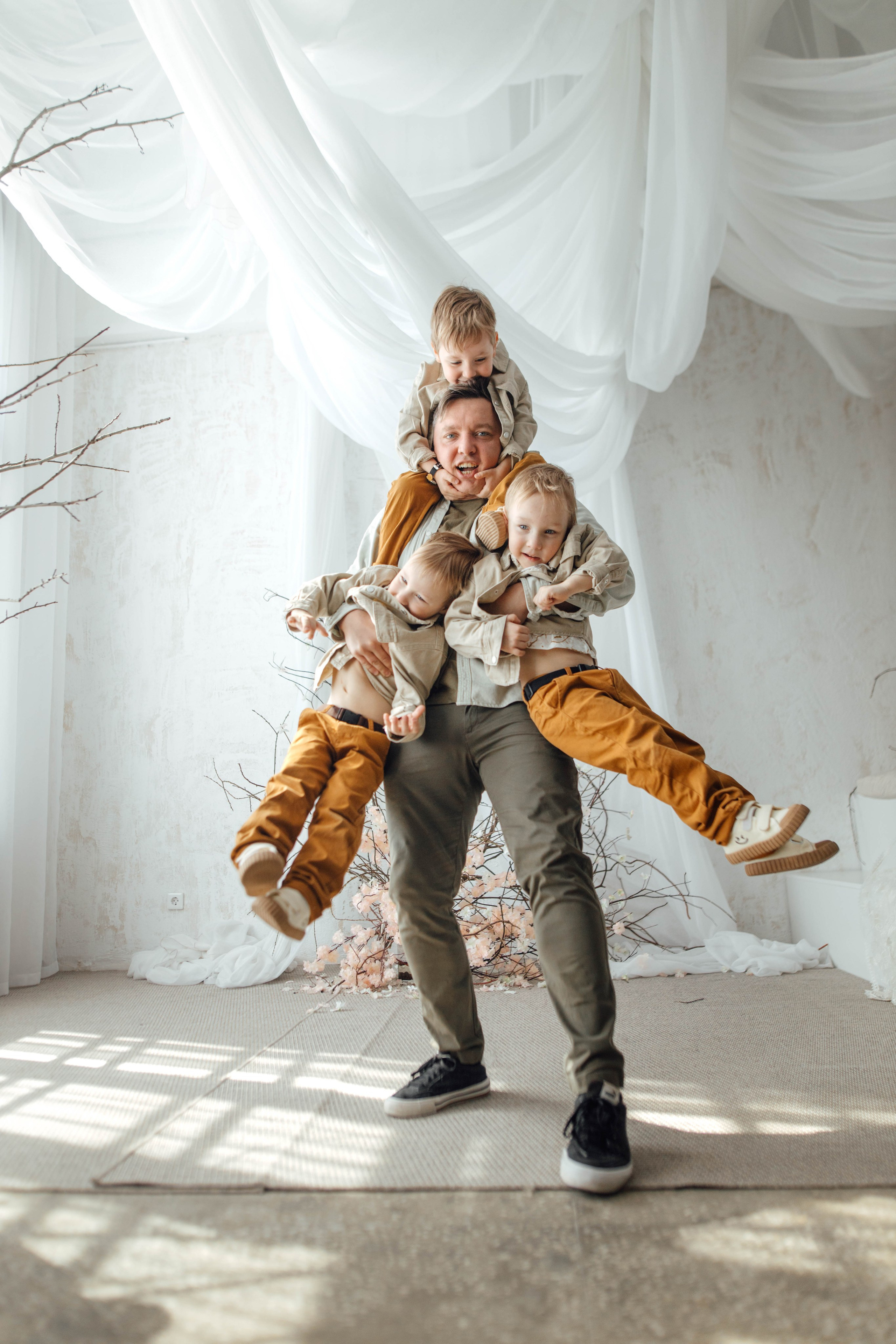 Семейная, апрель 2025