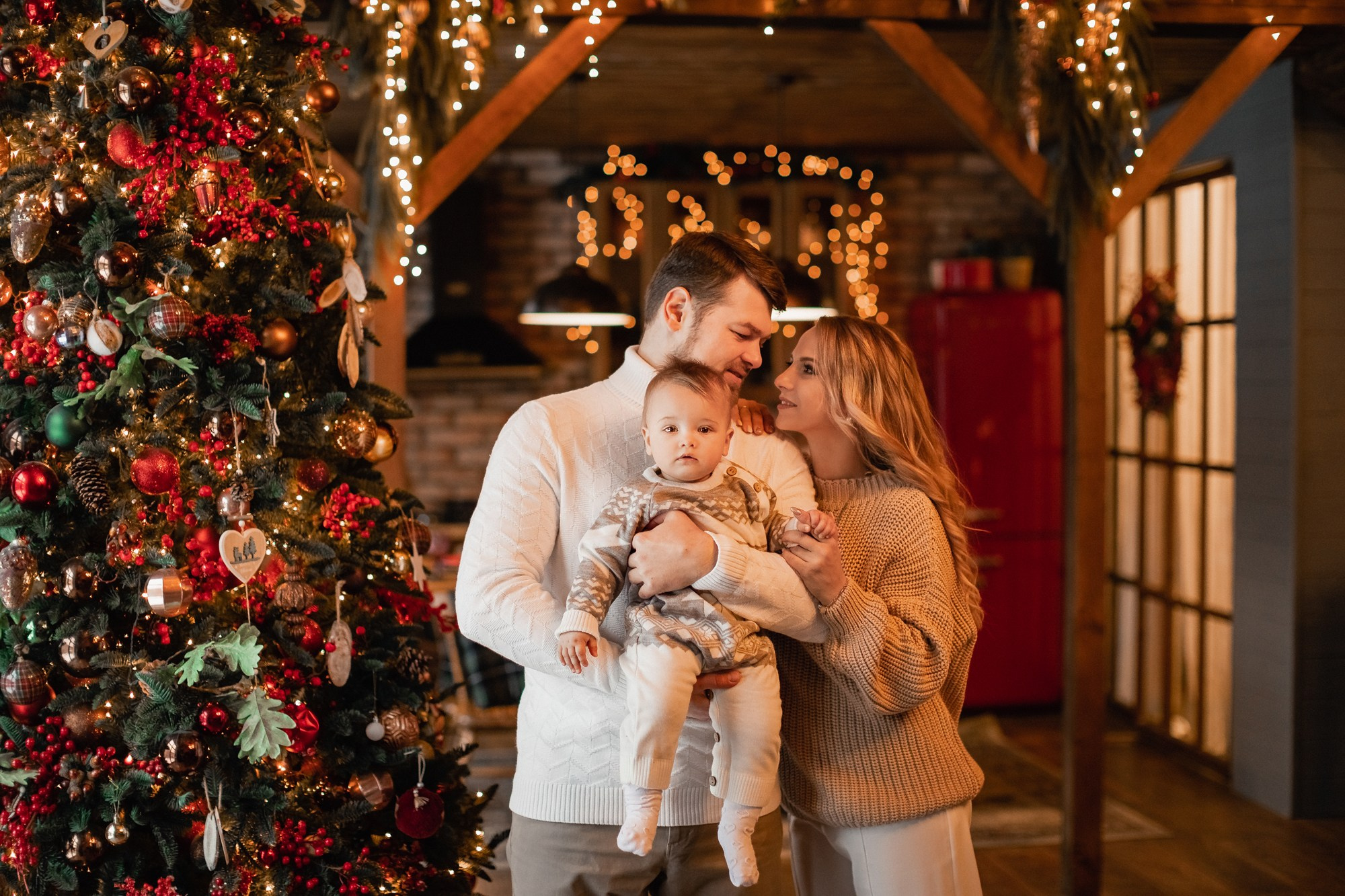 Вика, Игорь и Николь