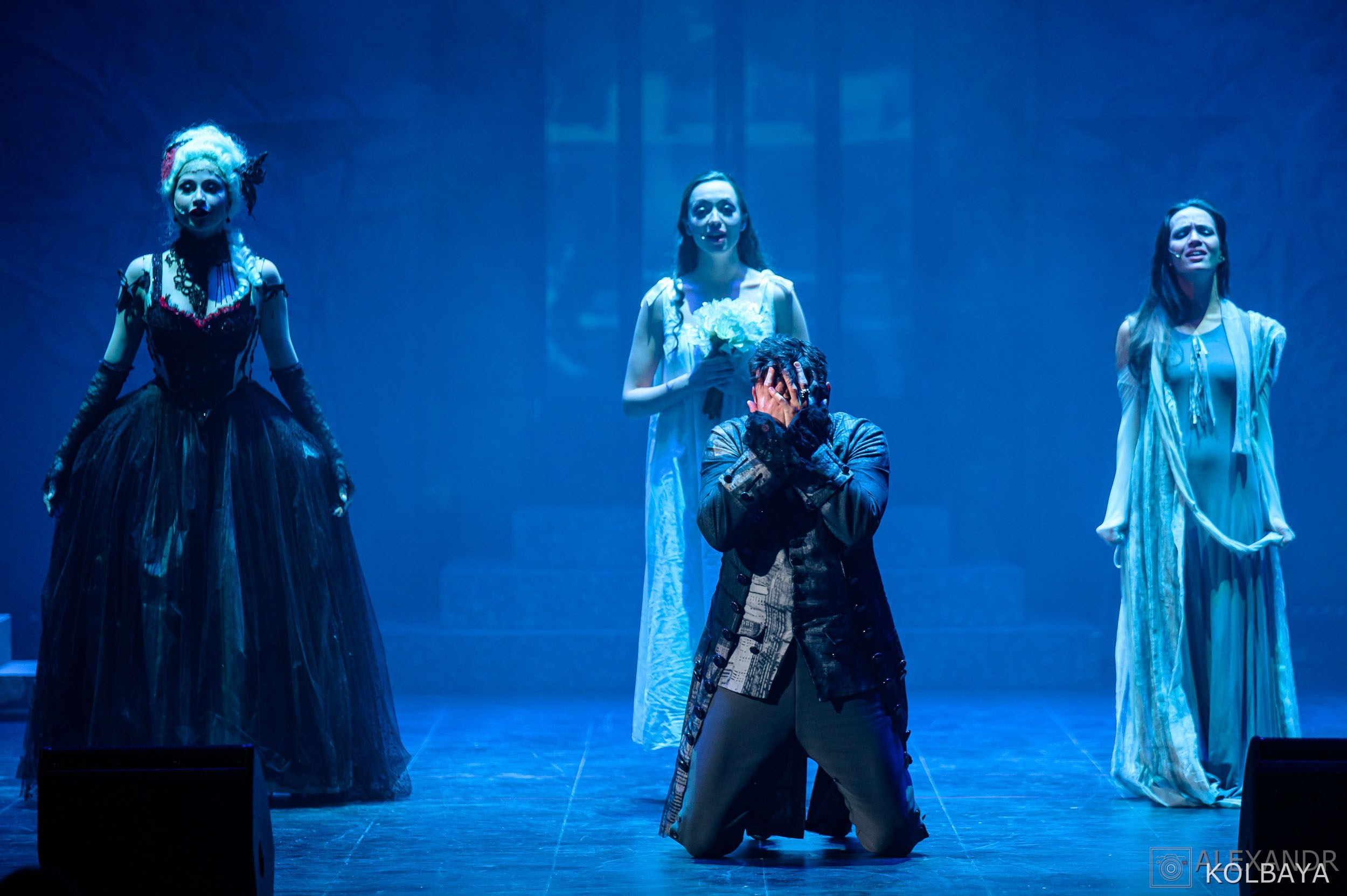 Опасные связи. Концертный и театральный репортажный фотограф в Москве Александр Колбая