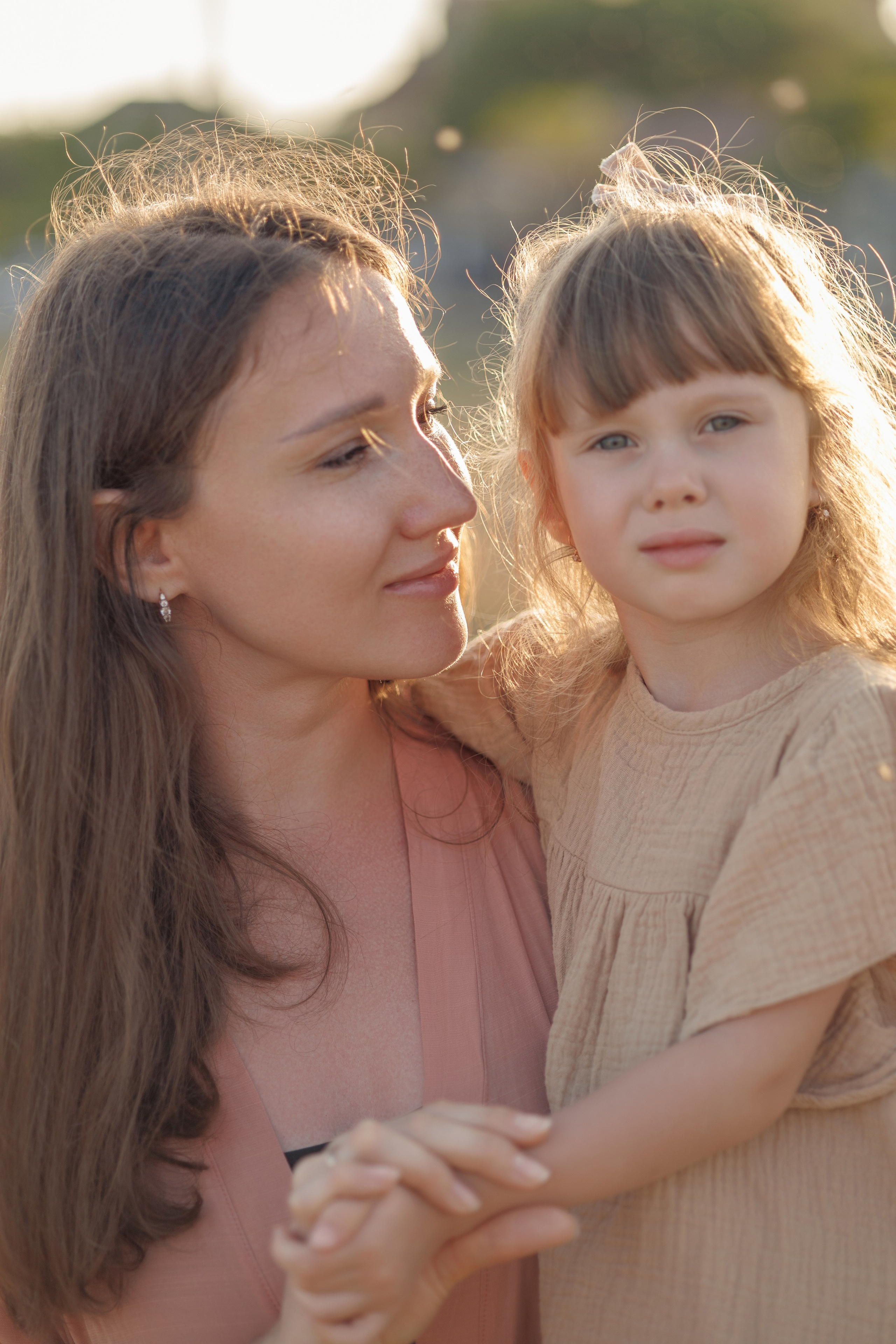Семейная прогулка на Тонком мысу. Семейный и портретный фотограф в Геленджике Любовь Бодрова