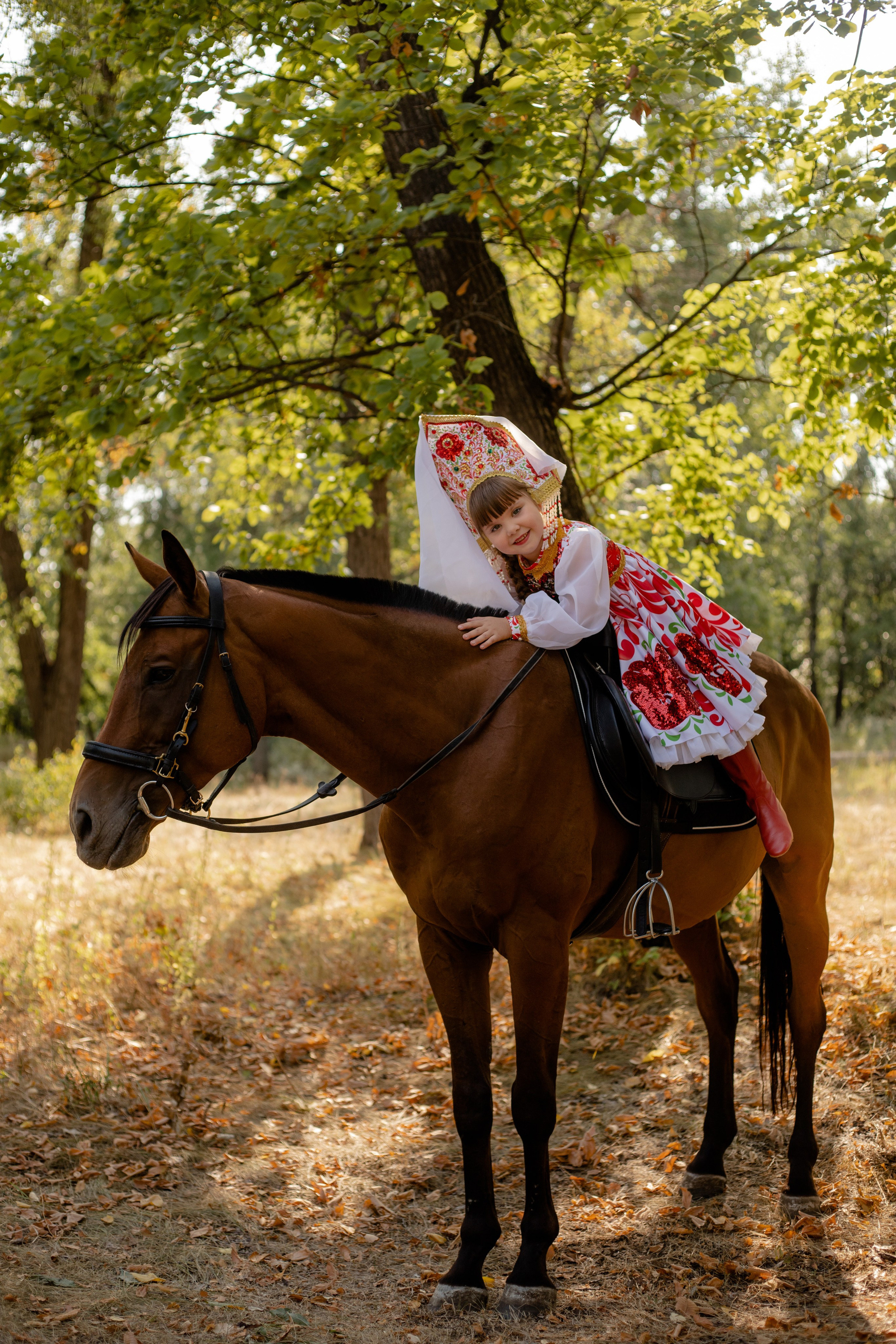Летняя фотопрогулка с лошадкой 🌿. Семейный фотограф в Саратове Элоиза Ляпина