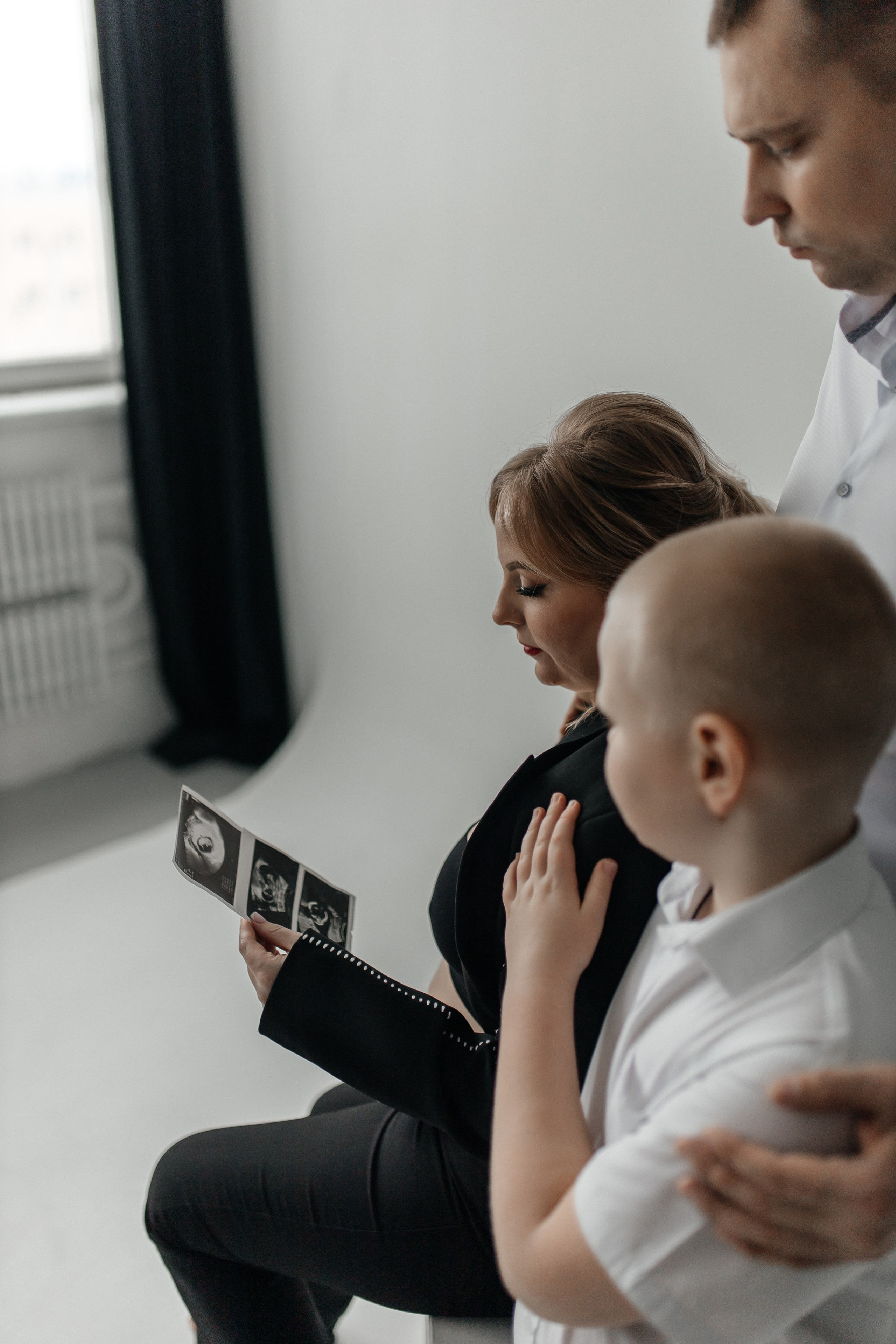 Лиза и семья. Семейный фотограф Губкин/Старый Оскол