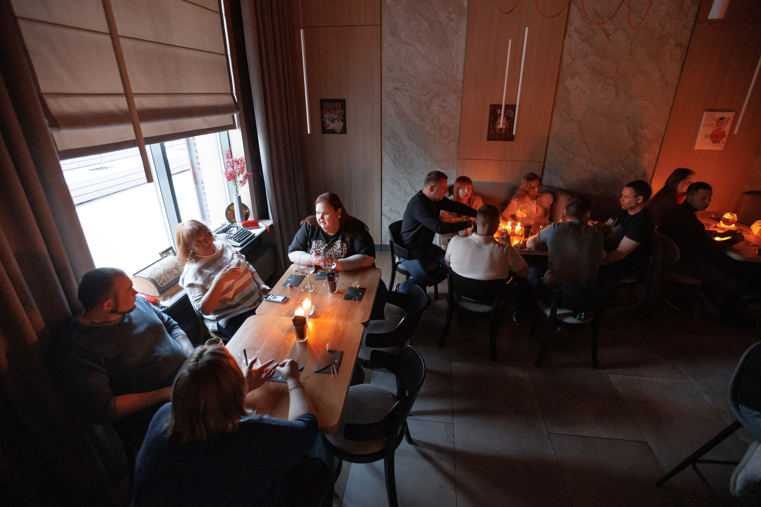 Гастроужин Поселенцы в гостях у Самозванцев