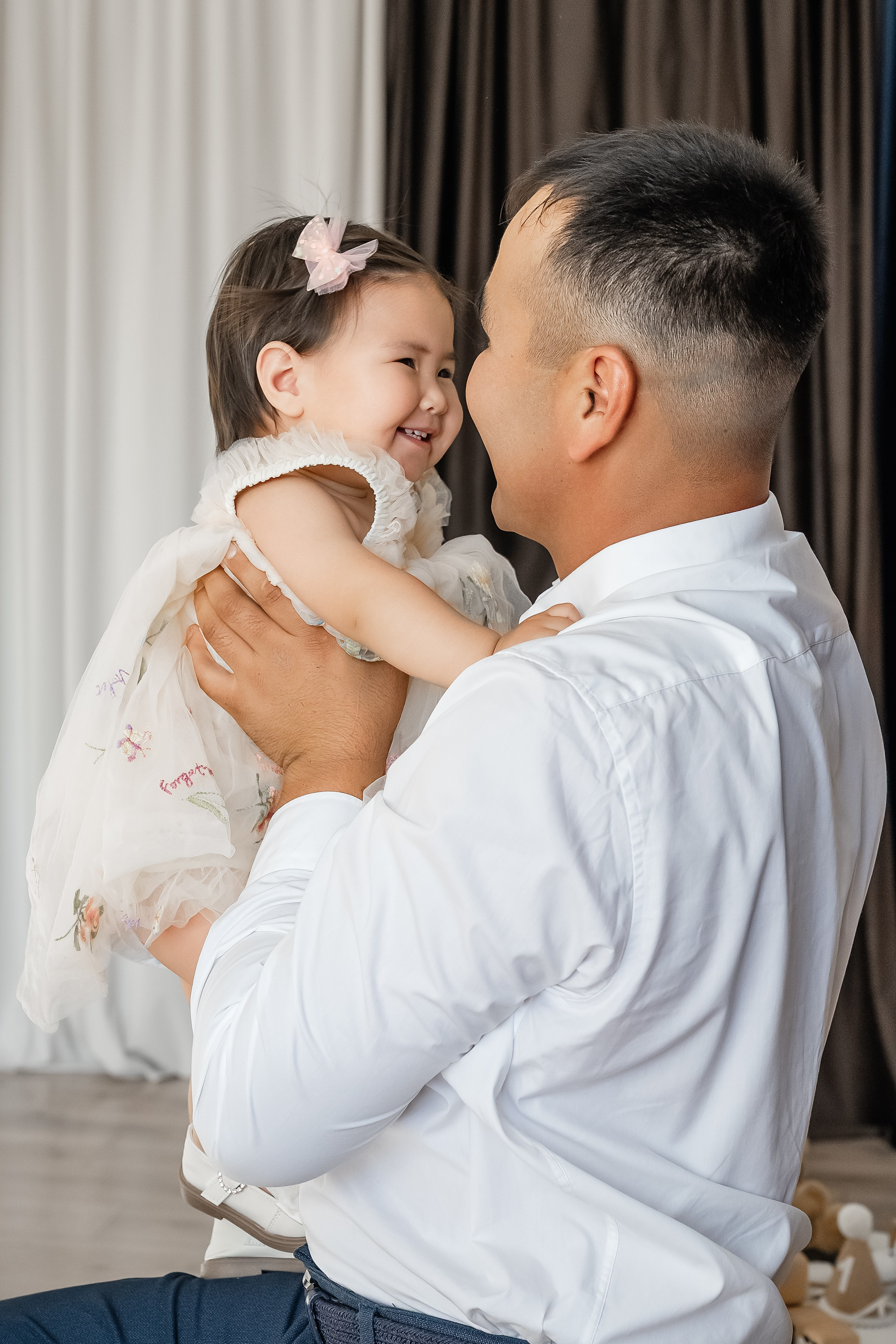 Фотосессия к Милану. Фотограф и видеограф в Улан-Удэ: Аюна Габагуева и Артём Шаханов