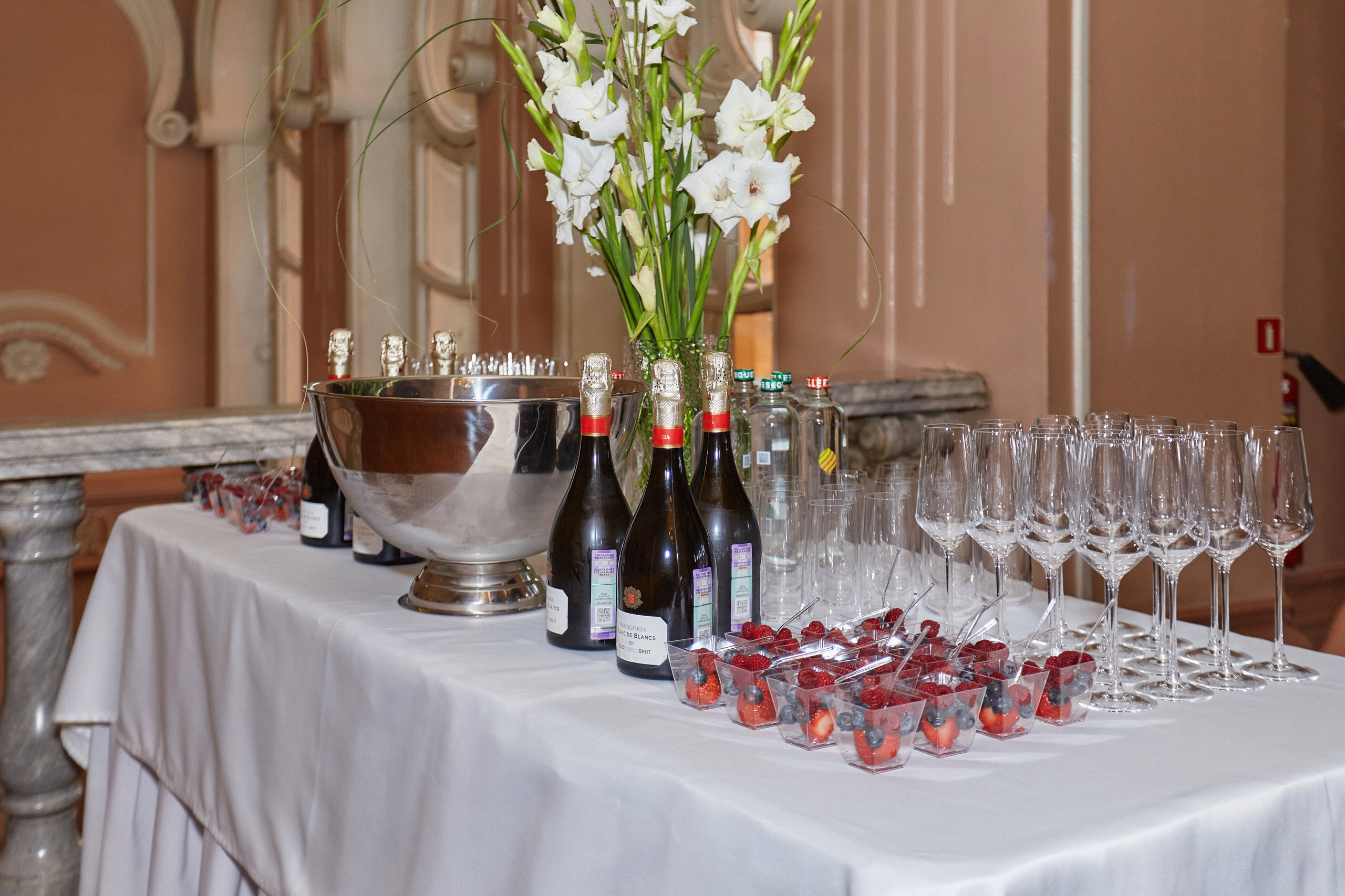 Ужин в музее | «Искусство Есть»: гала-ужин в мраморном зале. DENISOV ART (фото, видео, дизайн) САМАРА