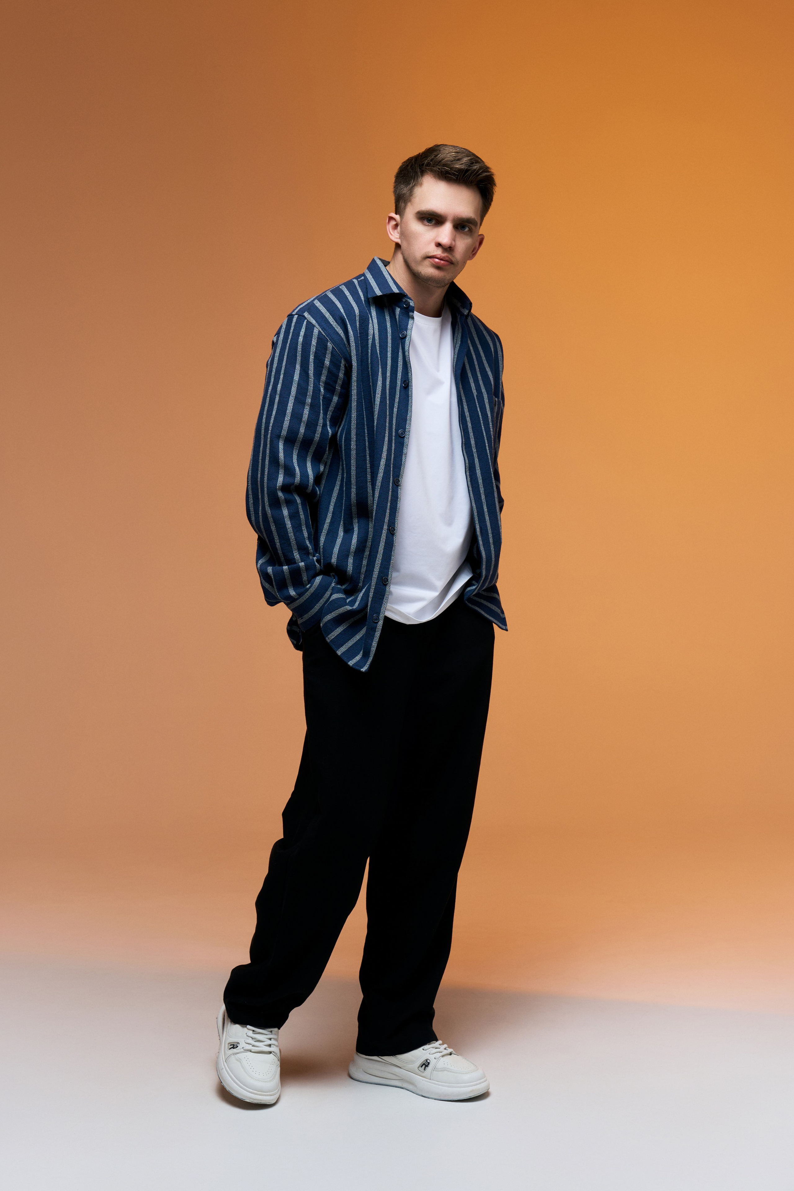 Студийная для бренда. Иван Упоров — фотограф, рилсмейкер чебоксары