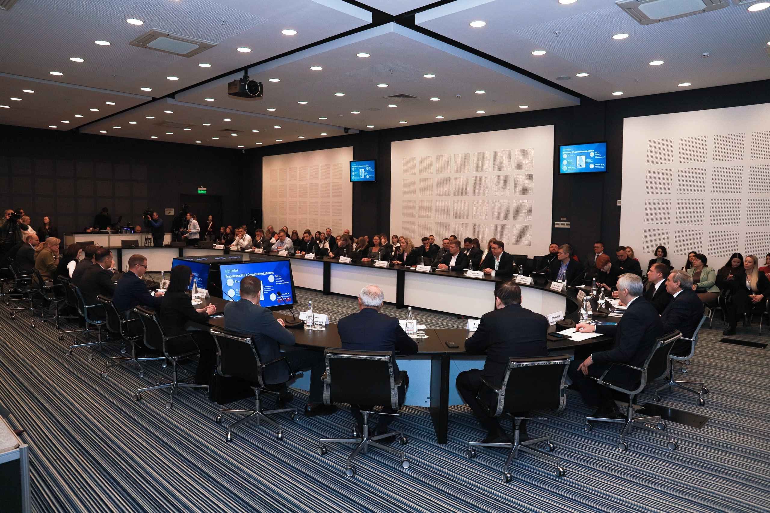 Строительная выставка. Фотограф Юлия Мальцева