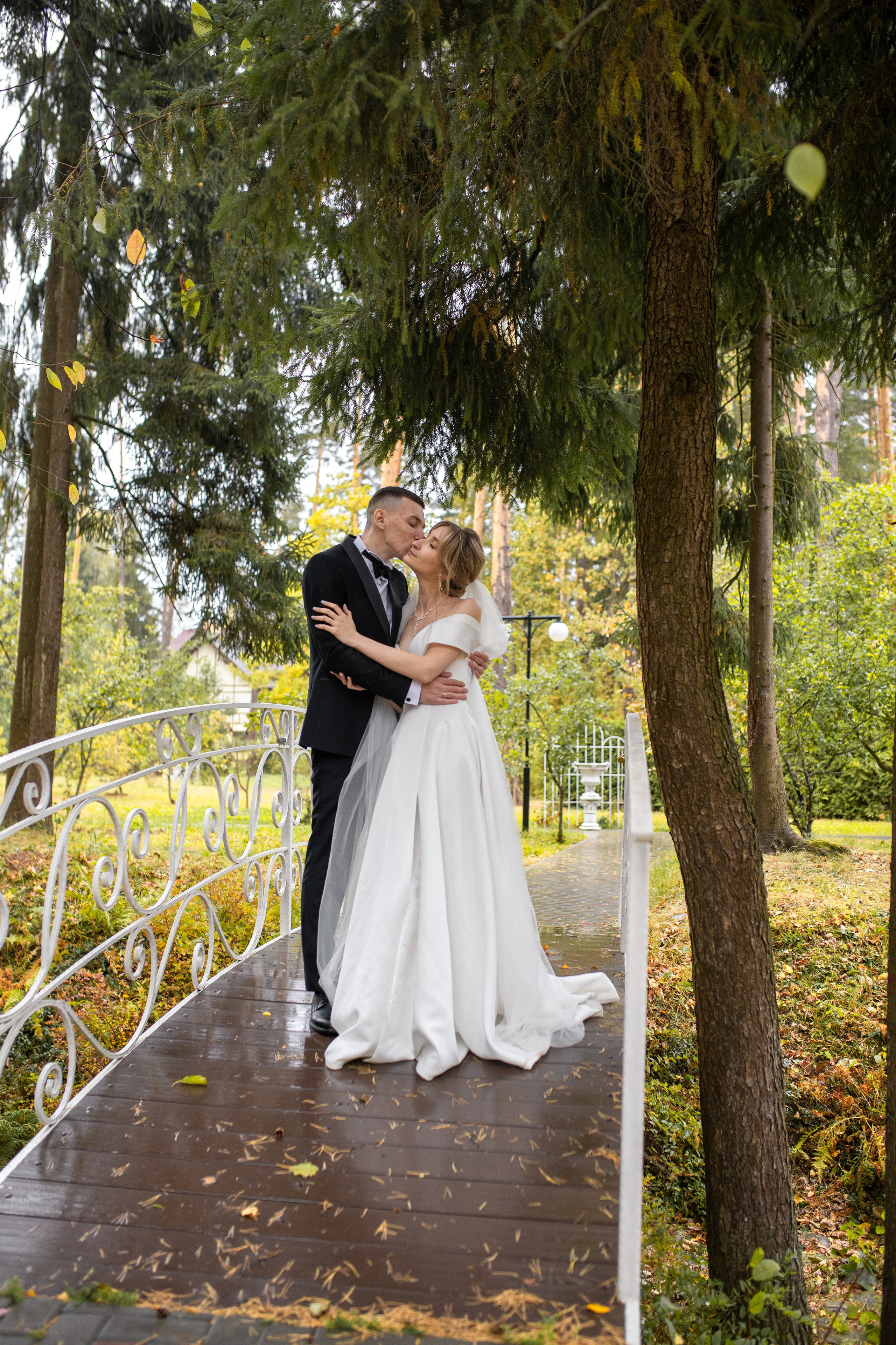 Свадебная фотосессия в отеле Ареал. Фотограф в Железнодорожном и Балашихе