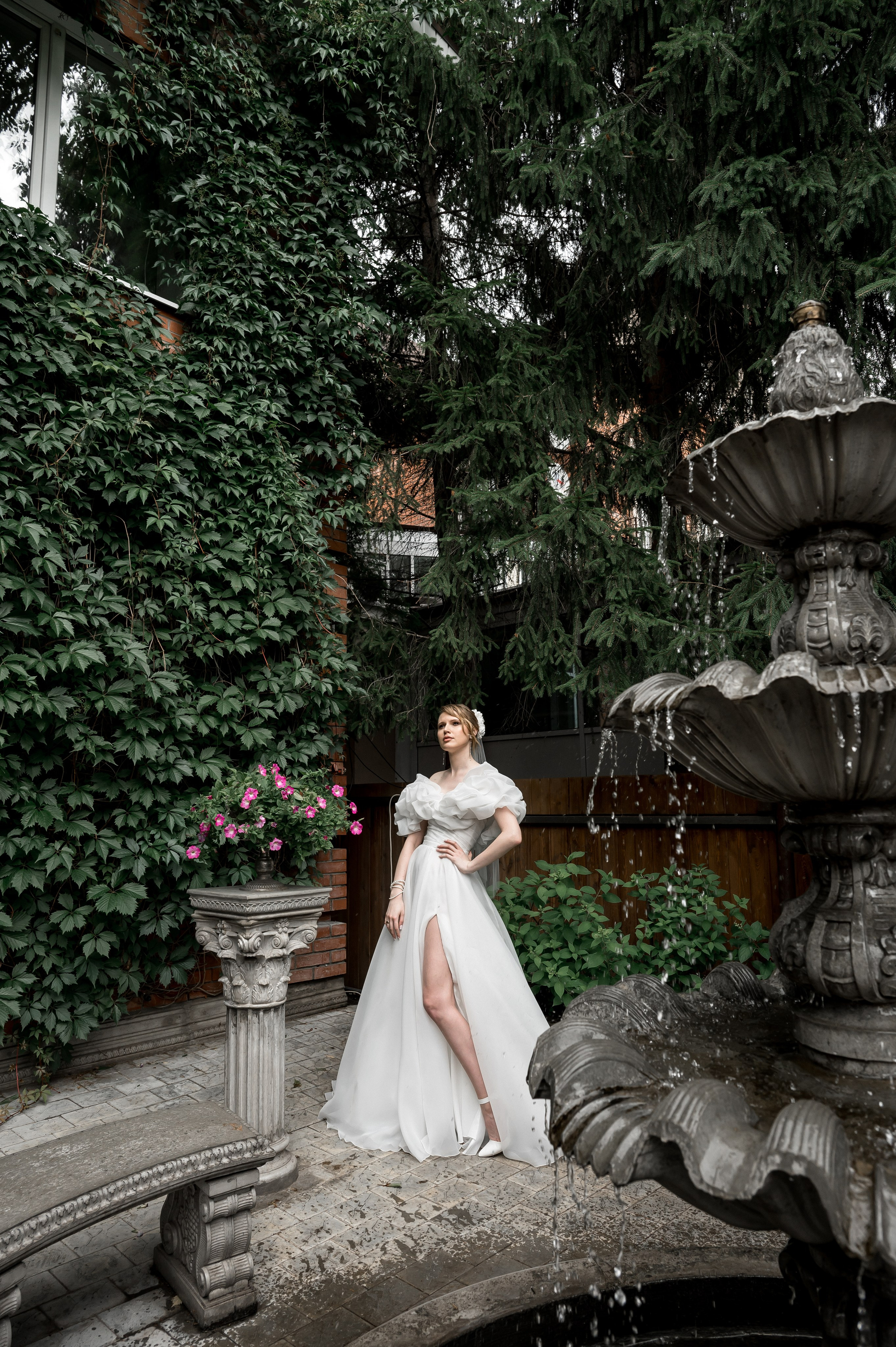 Илья и Яна 13.07.25 Secret Garden. Свадебный фотограф в Новосибирске. Александра Верхушина