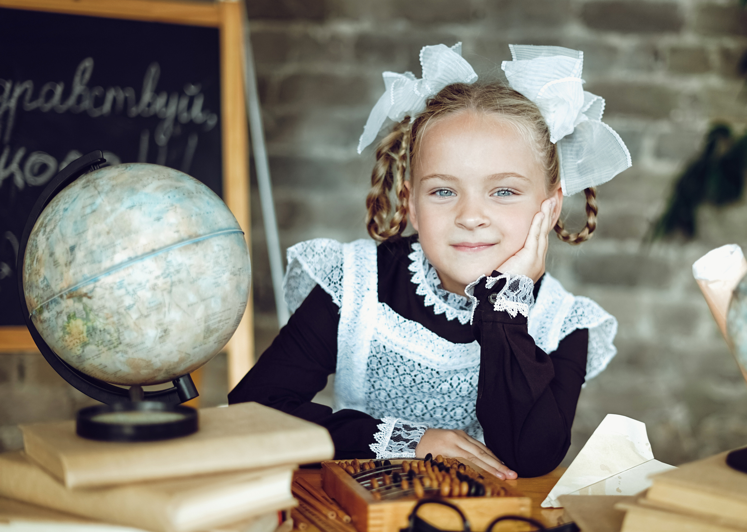 Школьные фотокниги. Семейный и детский фотограф в Саратове Акефьева Анна