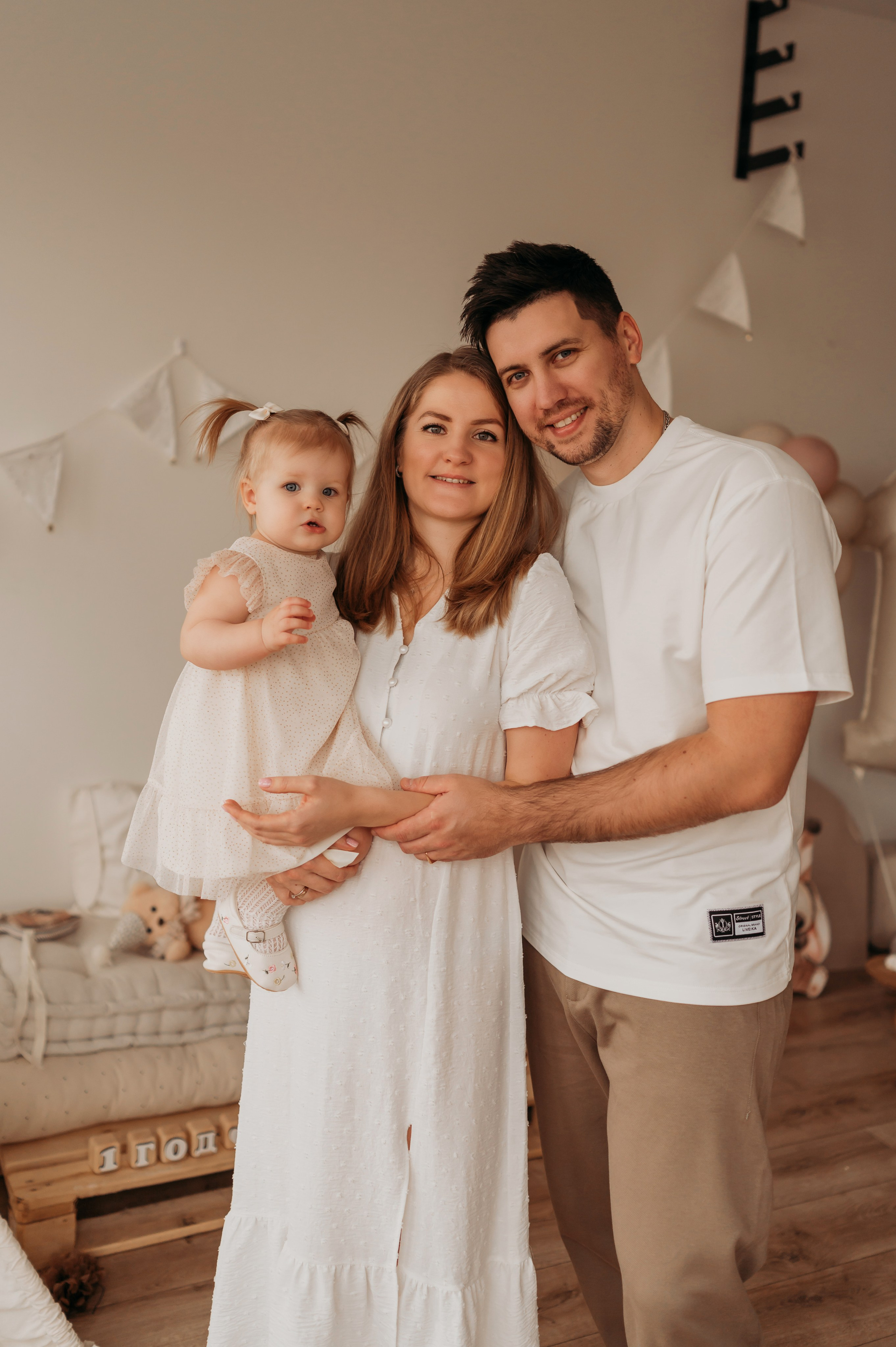 Годик Веронике. Дьяконова Валерия семейный и детский фотограф в Санкт-Петербурге