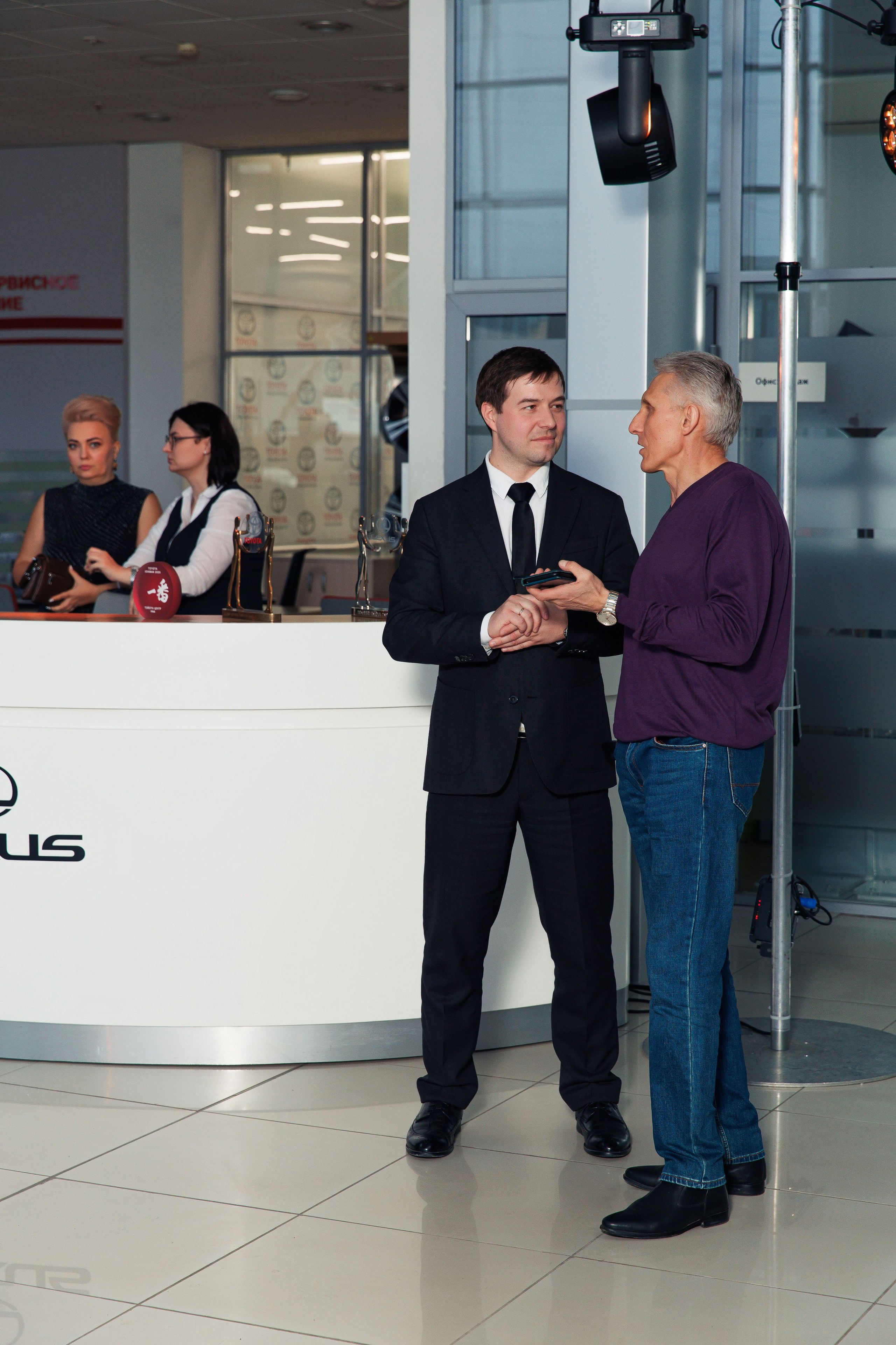 Презентация новой Toyota RAV4. Репортажный и свадебный фотограф в Уфе Павел Кожевников