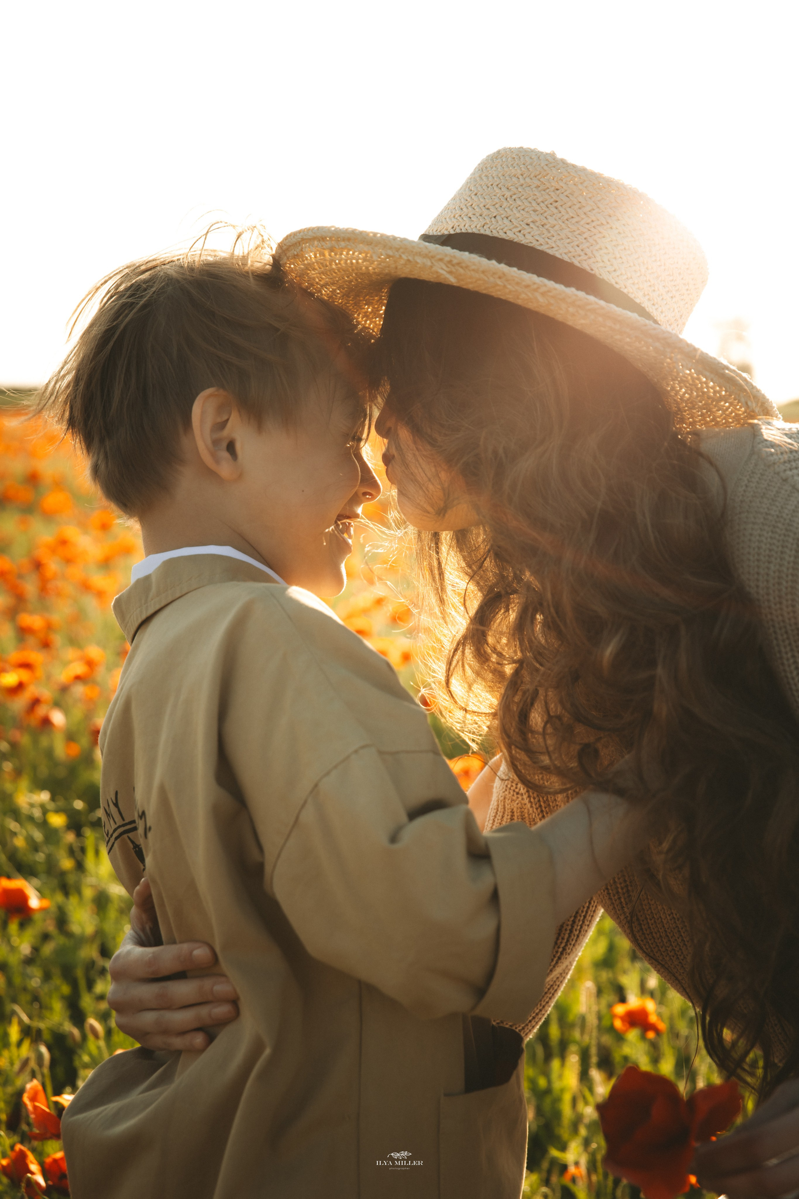 Дина и Влад / Маковые поля. Фотограф Калининград Илья Миллер