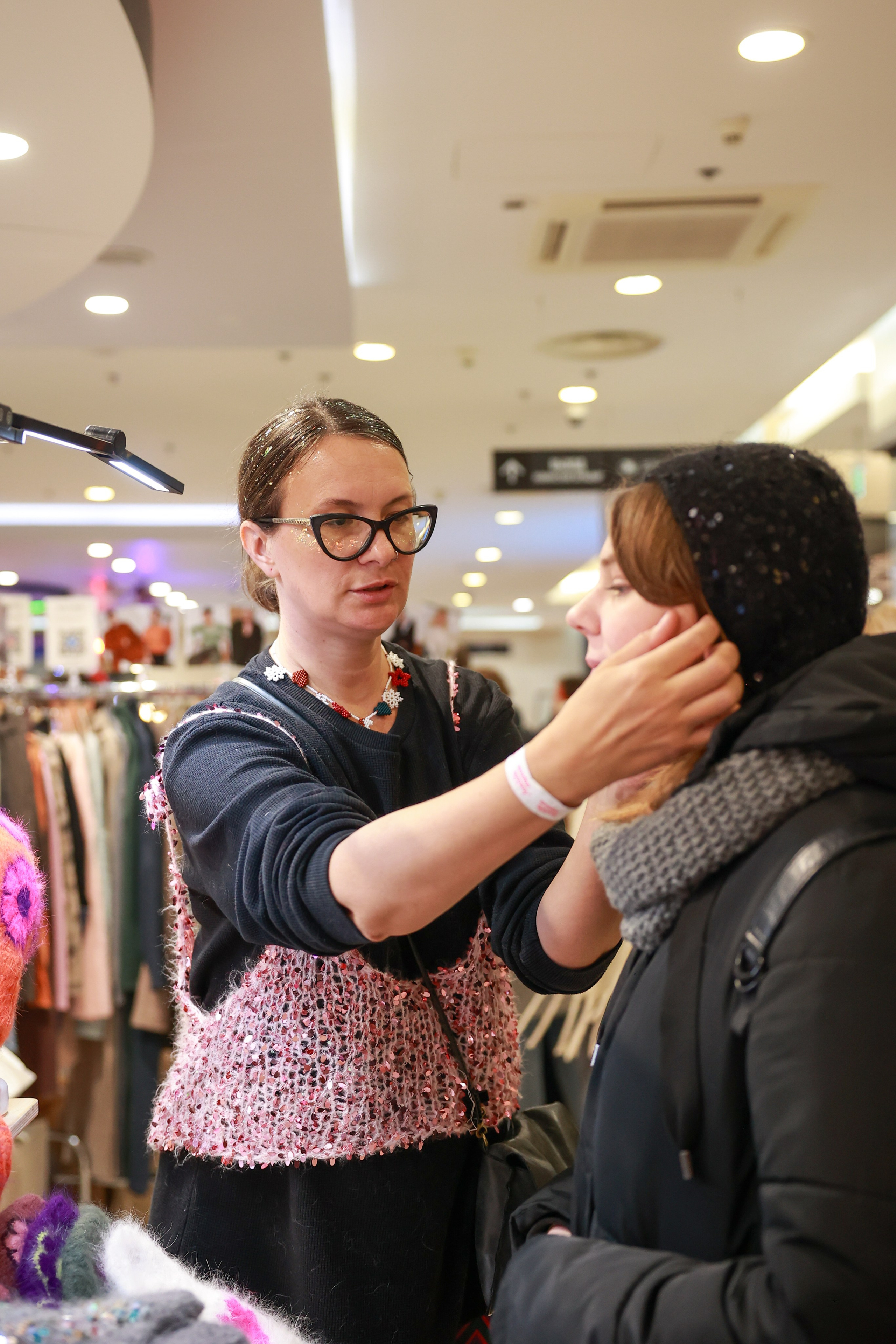 20–21 декабря 2025 Pop-up в Lotte Plaza / фото Саша Жукова. Фотоотчеты «Ламбада-маркета»