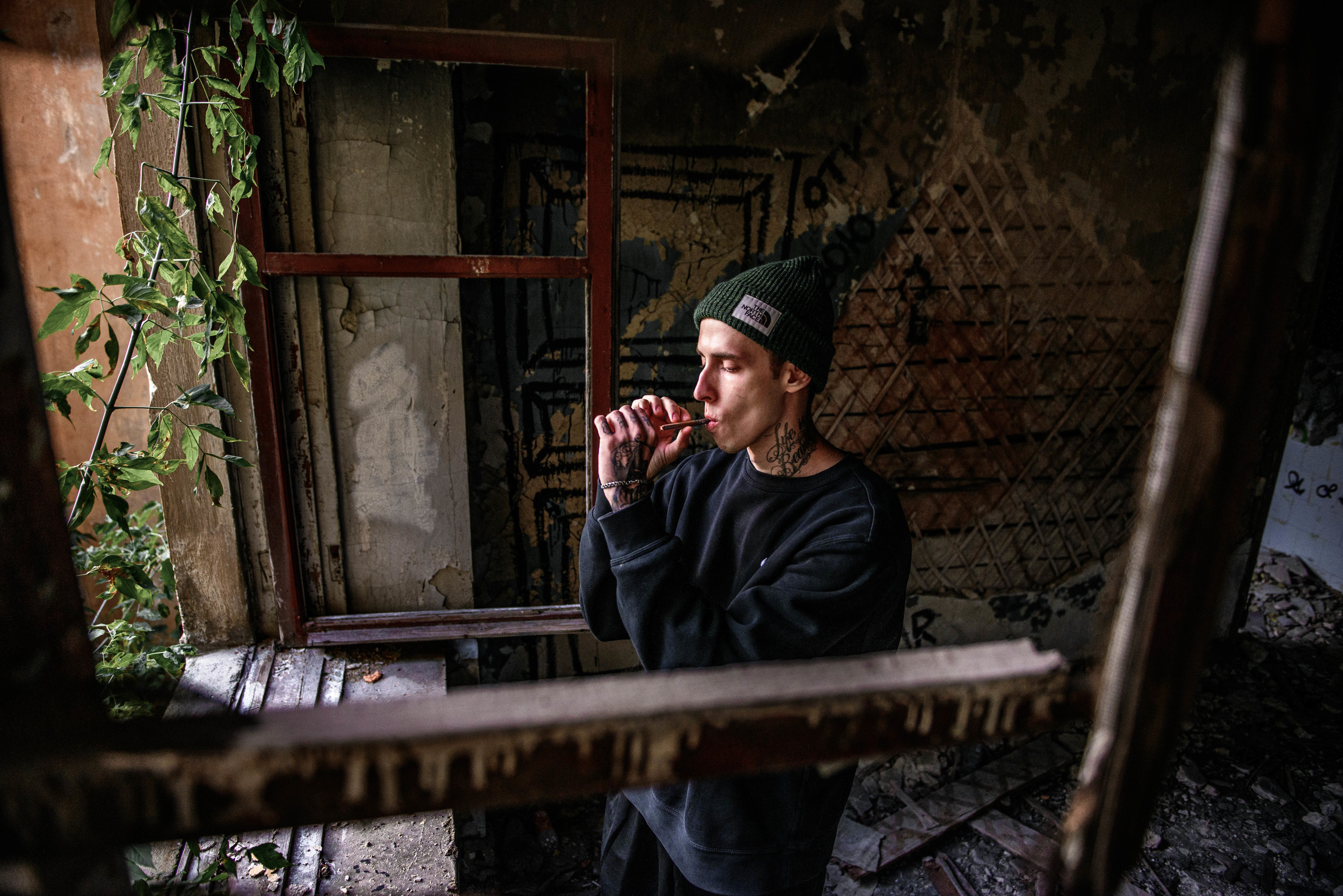 Заброшенная больница. Свадебный фотограф на Урале Виктор Соколов