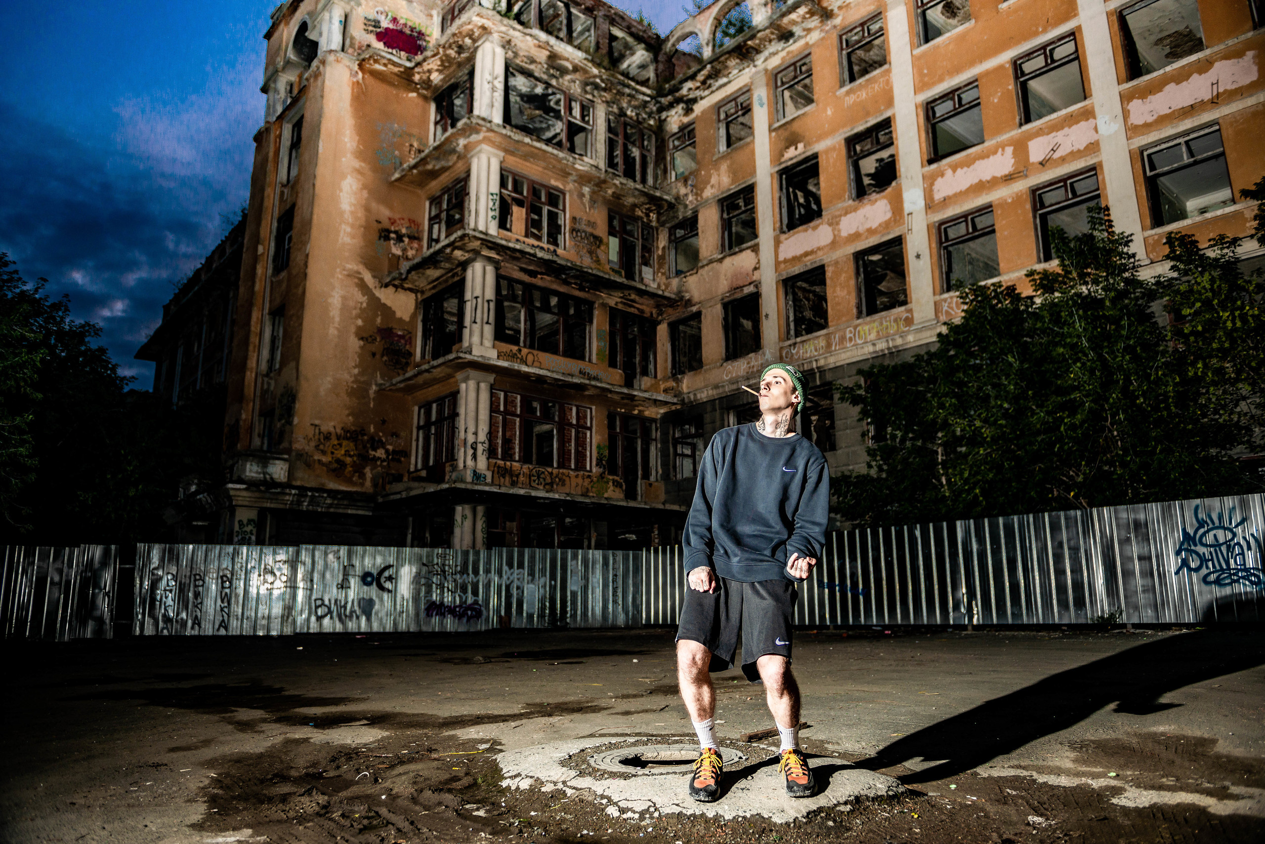 Заброшенная больница. Свадебный фотограф на Урале Виктор Соколов