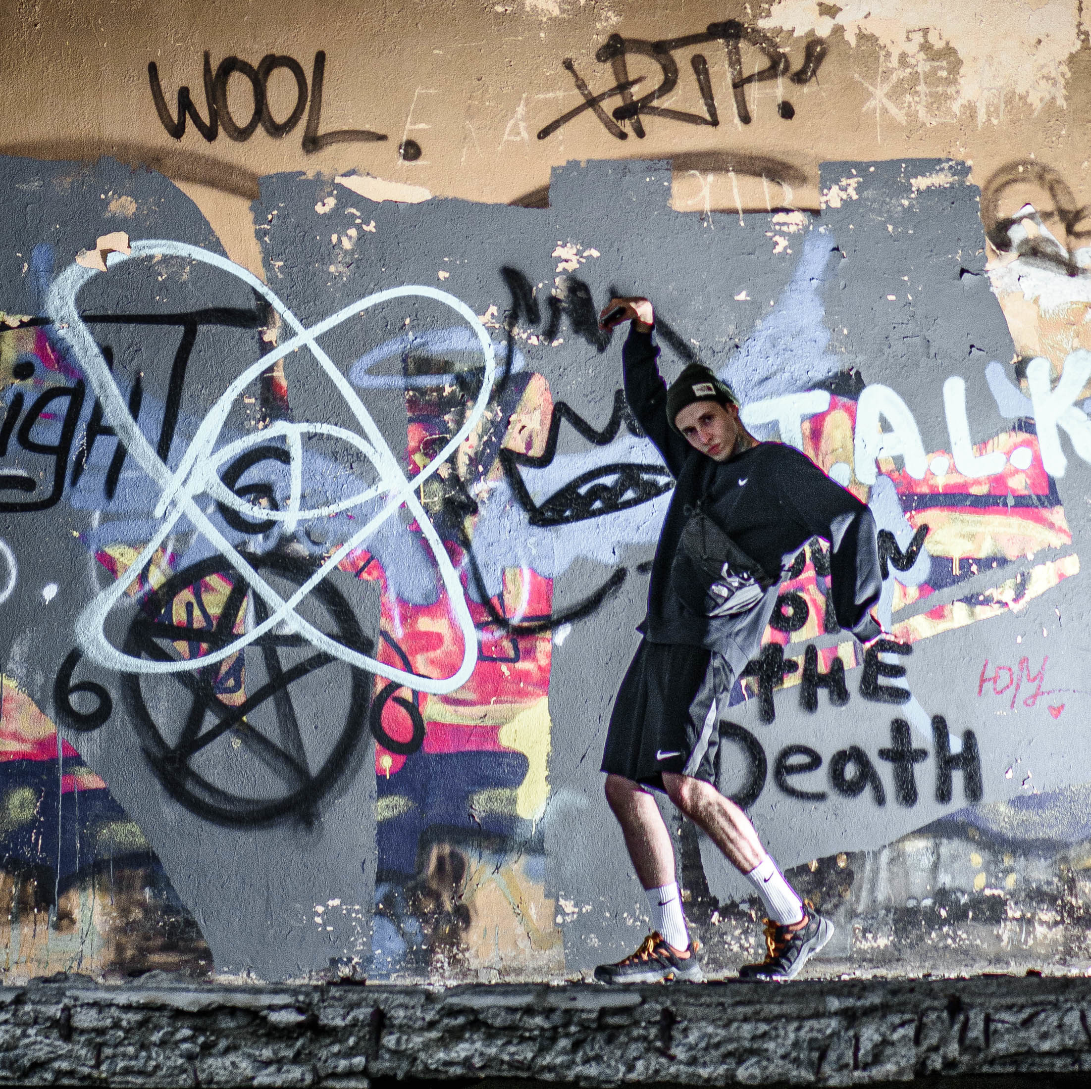 Заброшенная больница. Свадебный фотограф на Урале Виктор Соколов