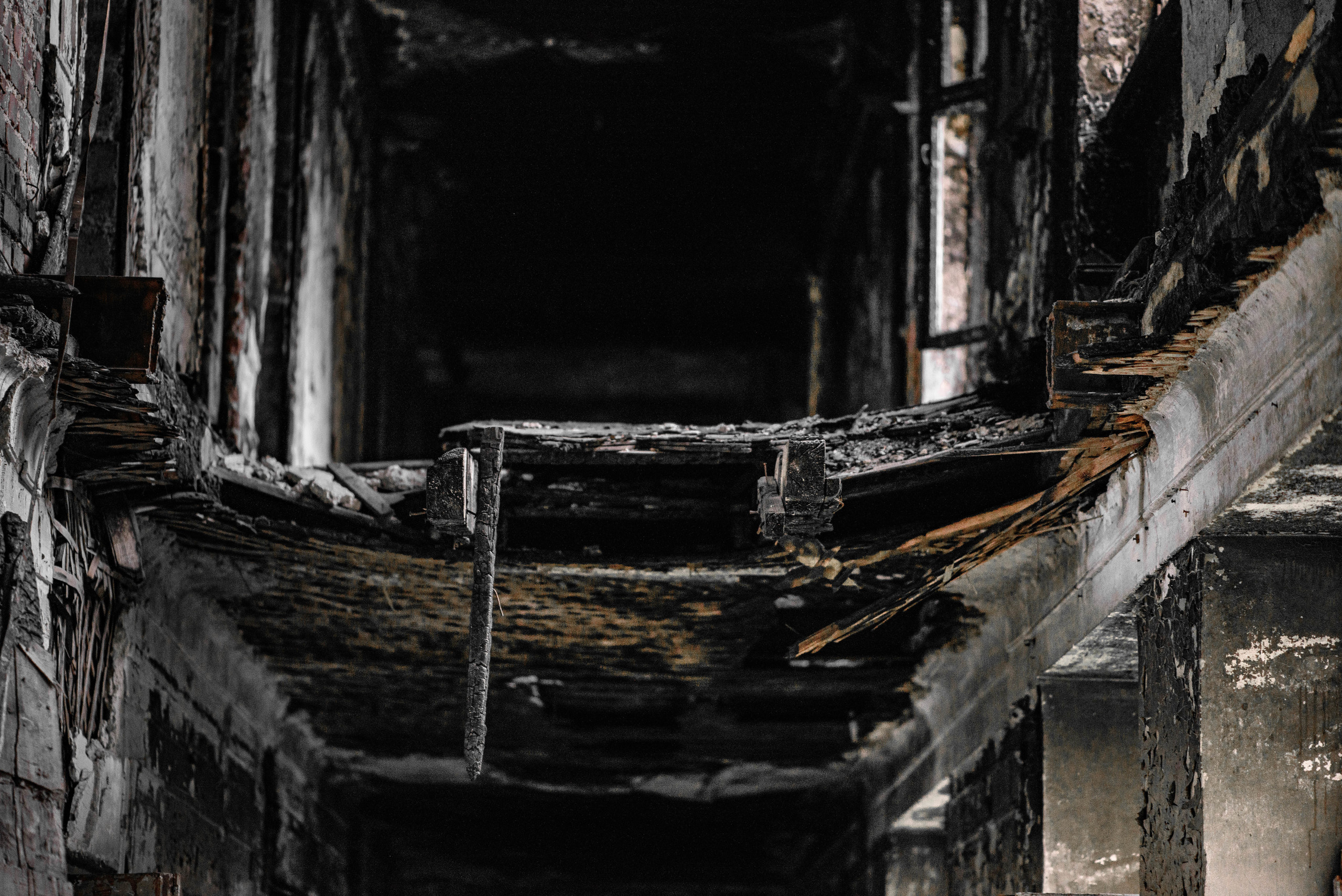 Заброшенная больница. Свадебный фотограф на Урале Виктор Соколов