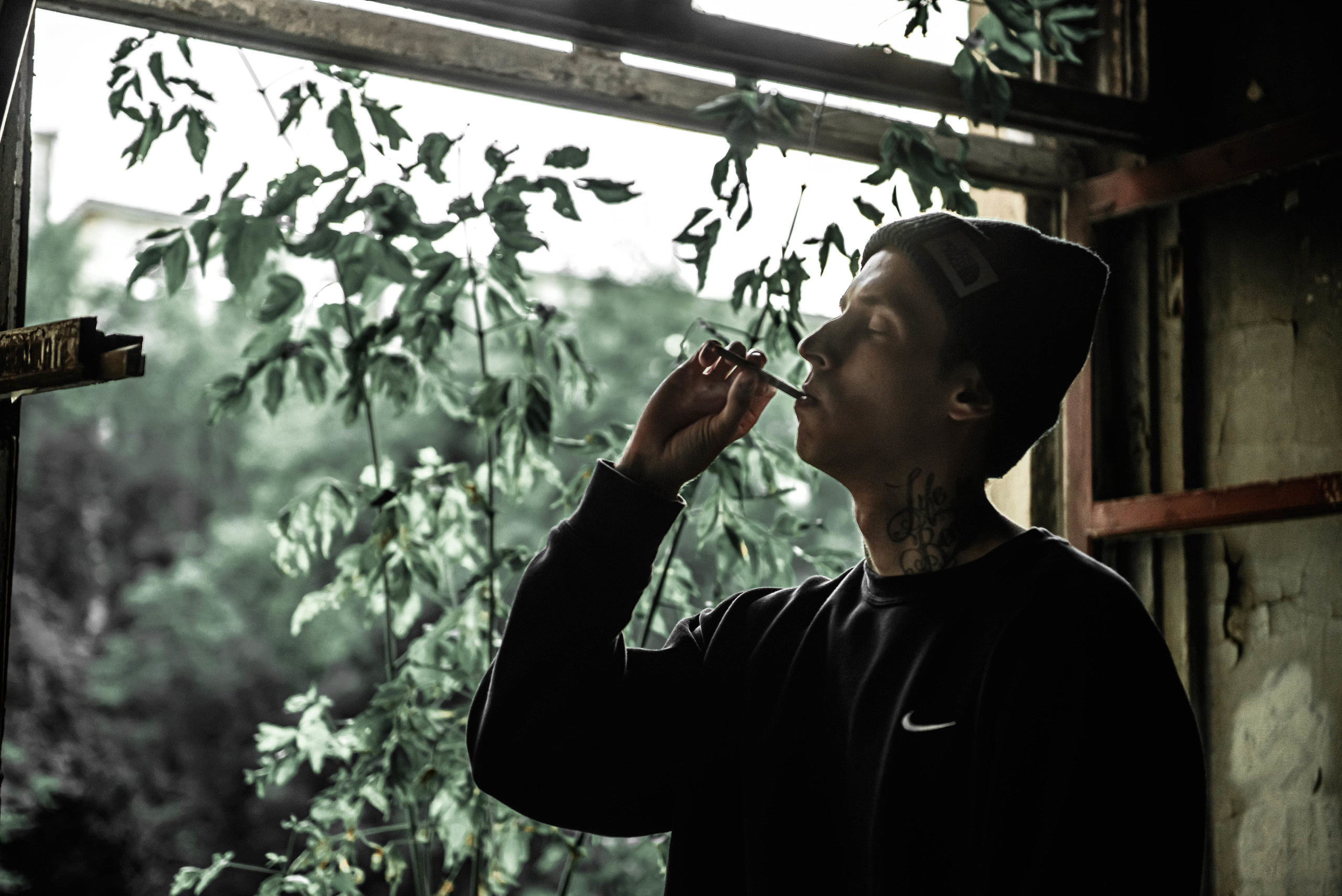 Заброшенная больница. Свадебный фотограф на Урале Виктор Соколов