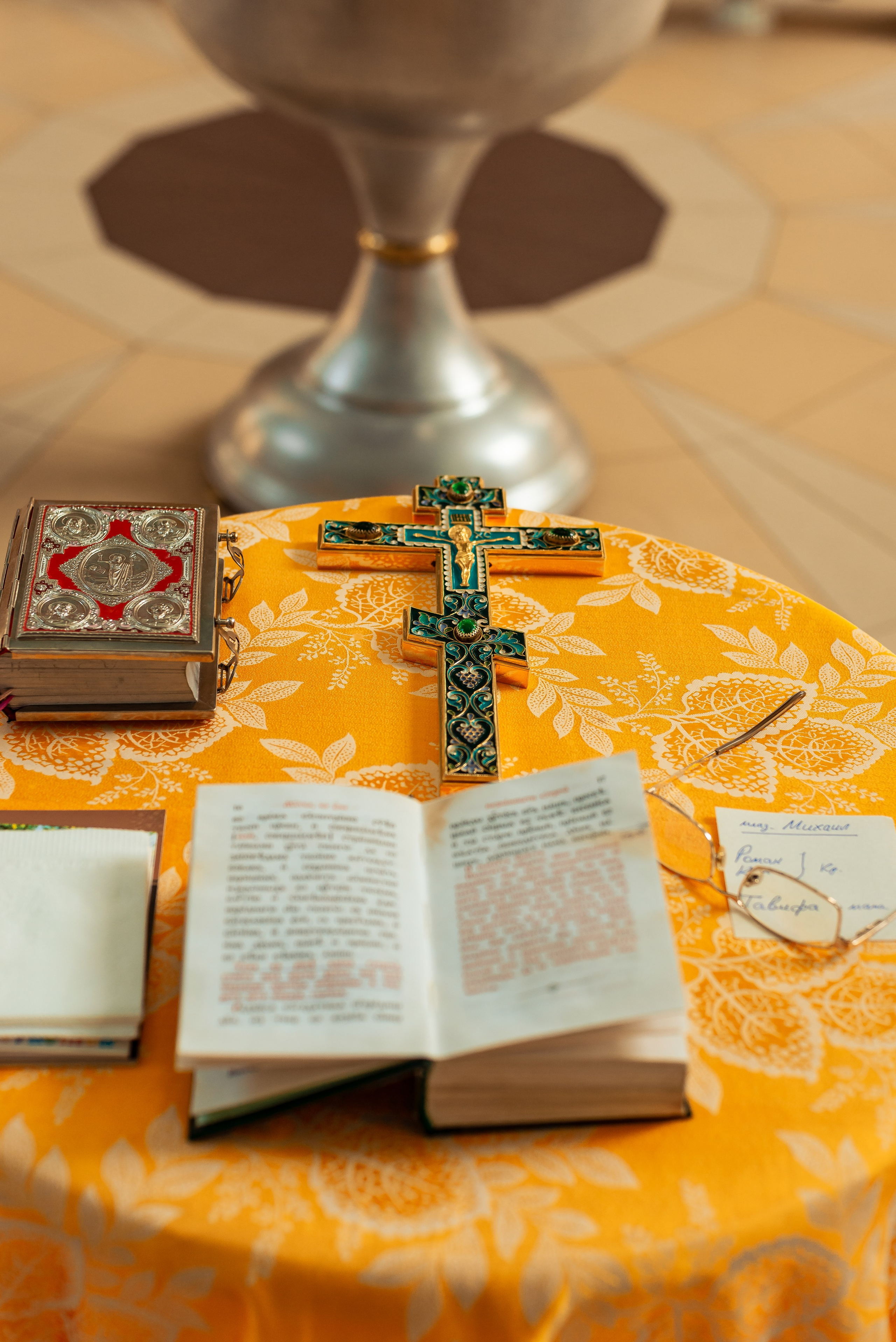 Фотосессия крещения и венчания в горячем ключе. Свадебный фотограф в Горячем Ключе Смирнова Дина