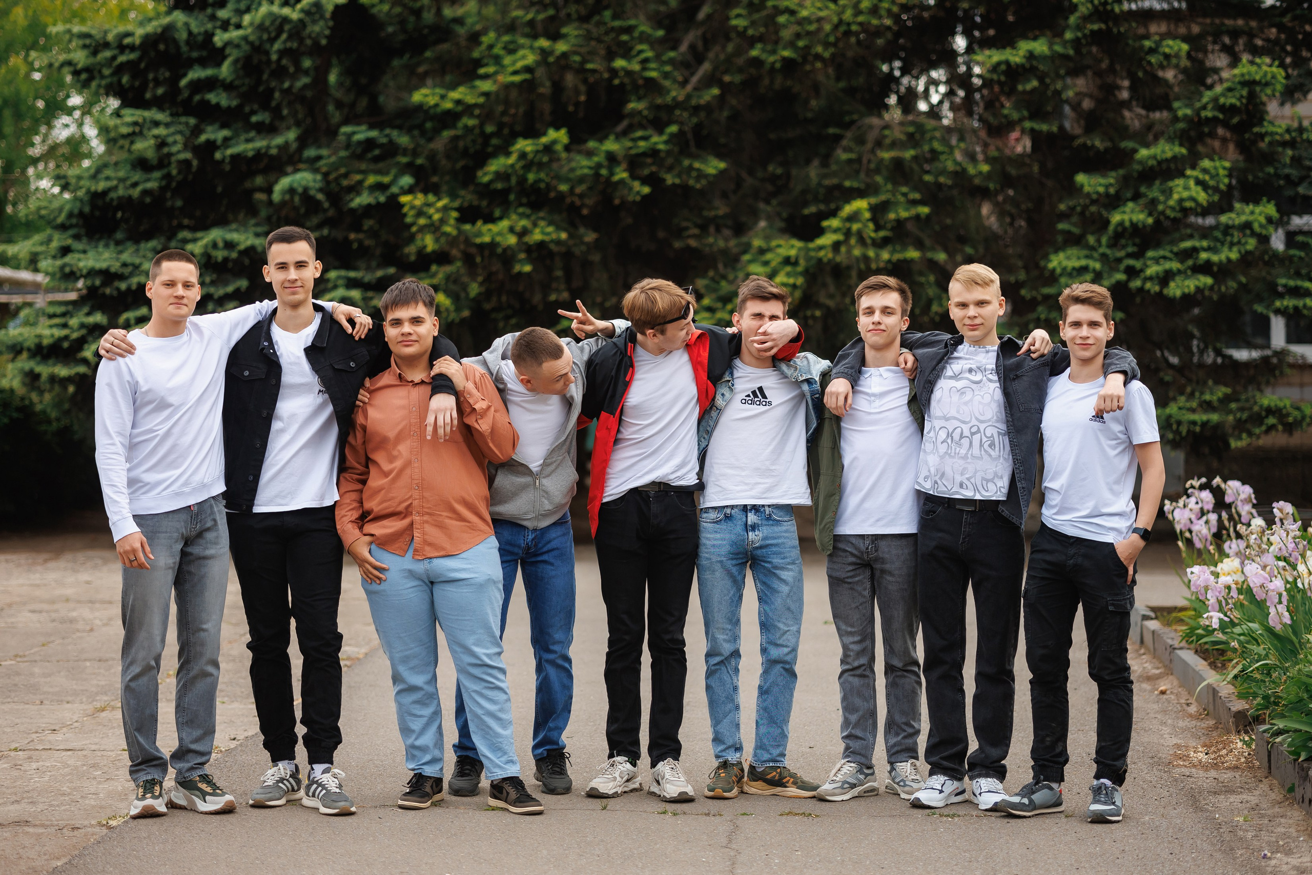 11 класс, выпуск 2024. ФОТОГРАФ Ярослав Желваков Каменск-Шахтинский