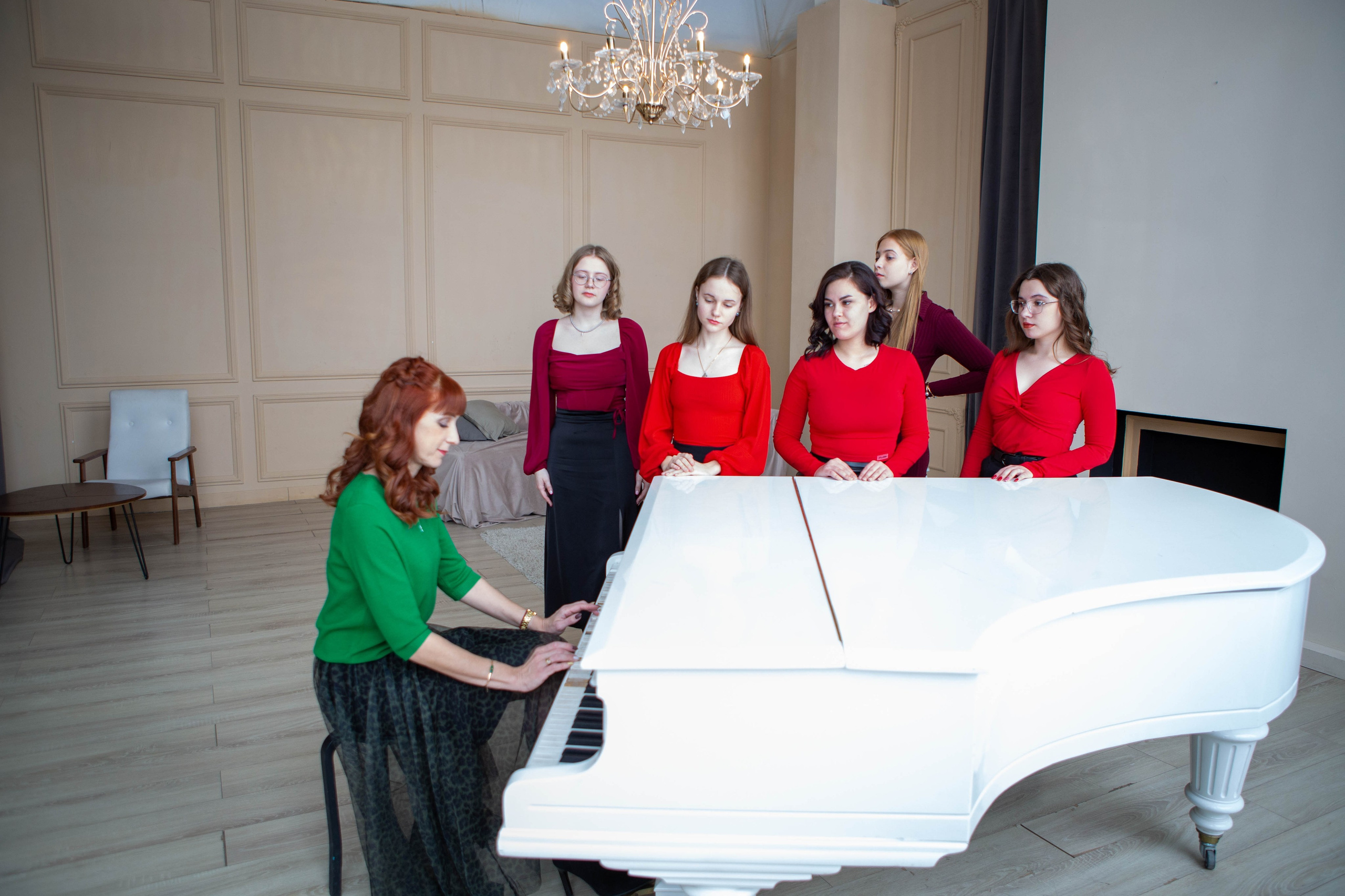 Красный с черным. Выпускные альбомы Воронеж от Веры Соколовой