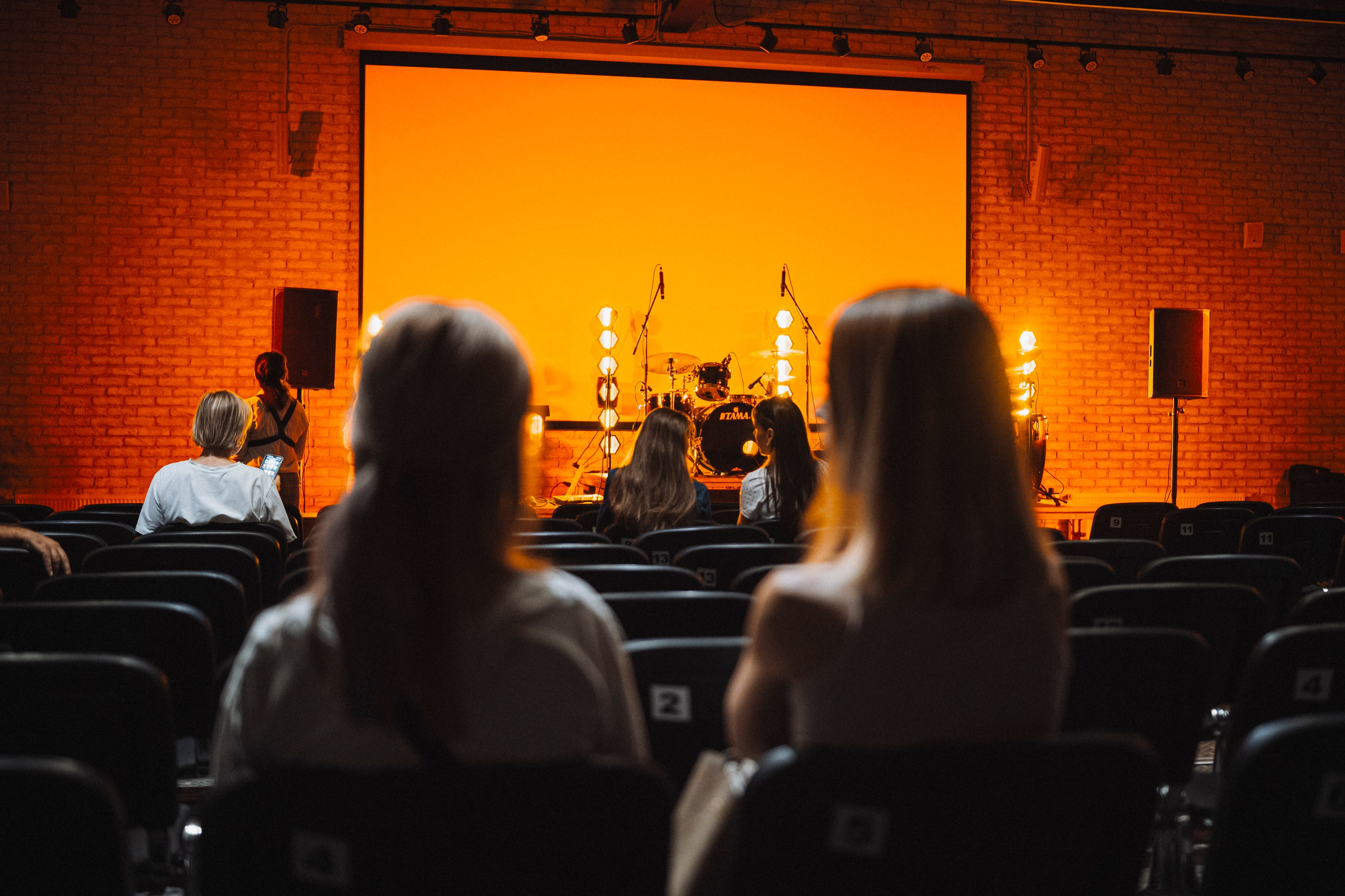 Play Vinyl Band. Главная