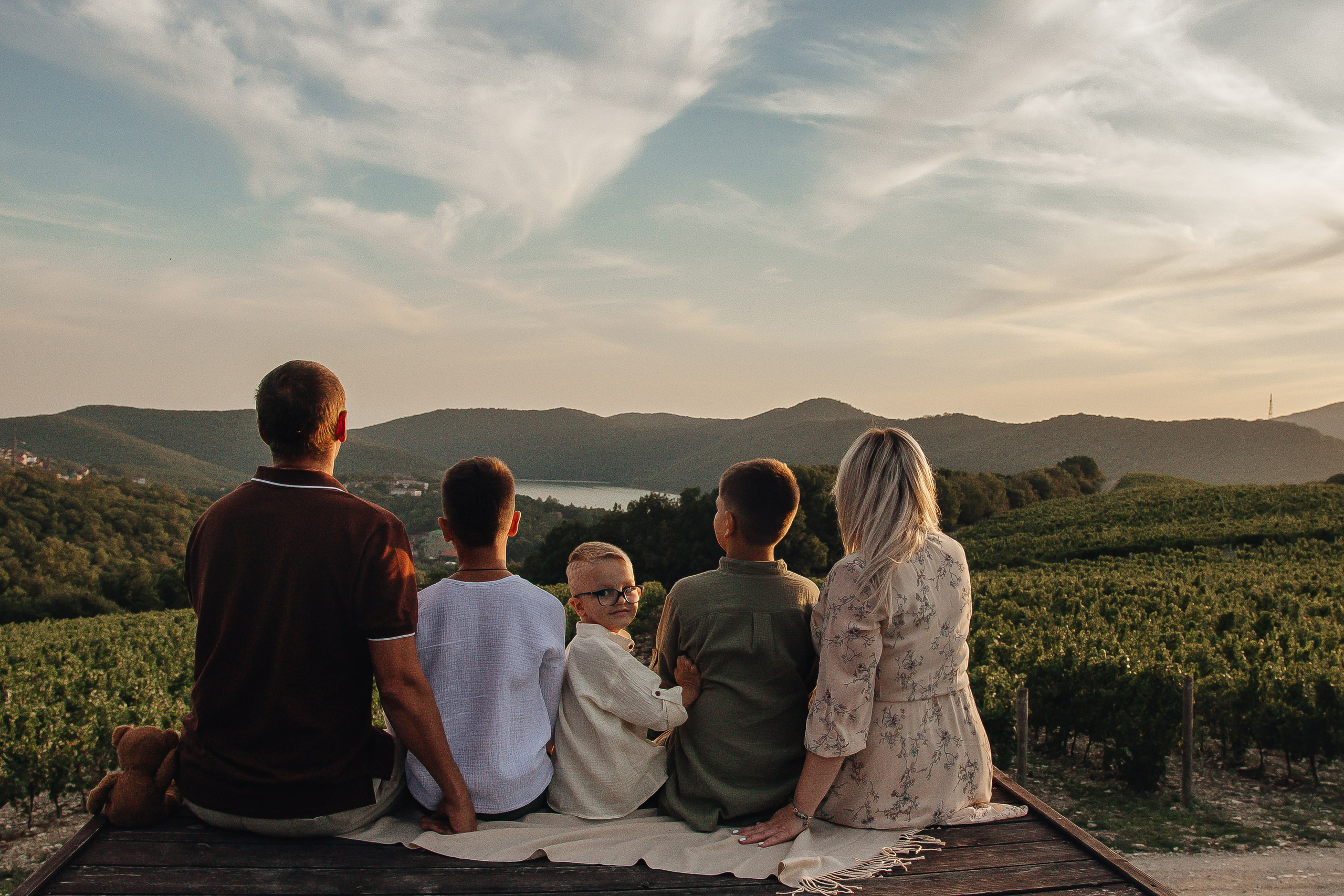 Запуская воздушного змея к белым облакам ;). Семейный фотограф Новороссийск, Анапа, Геленджик — Юлия Давыдова