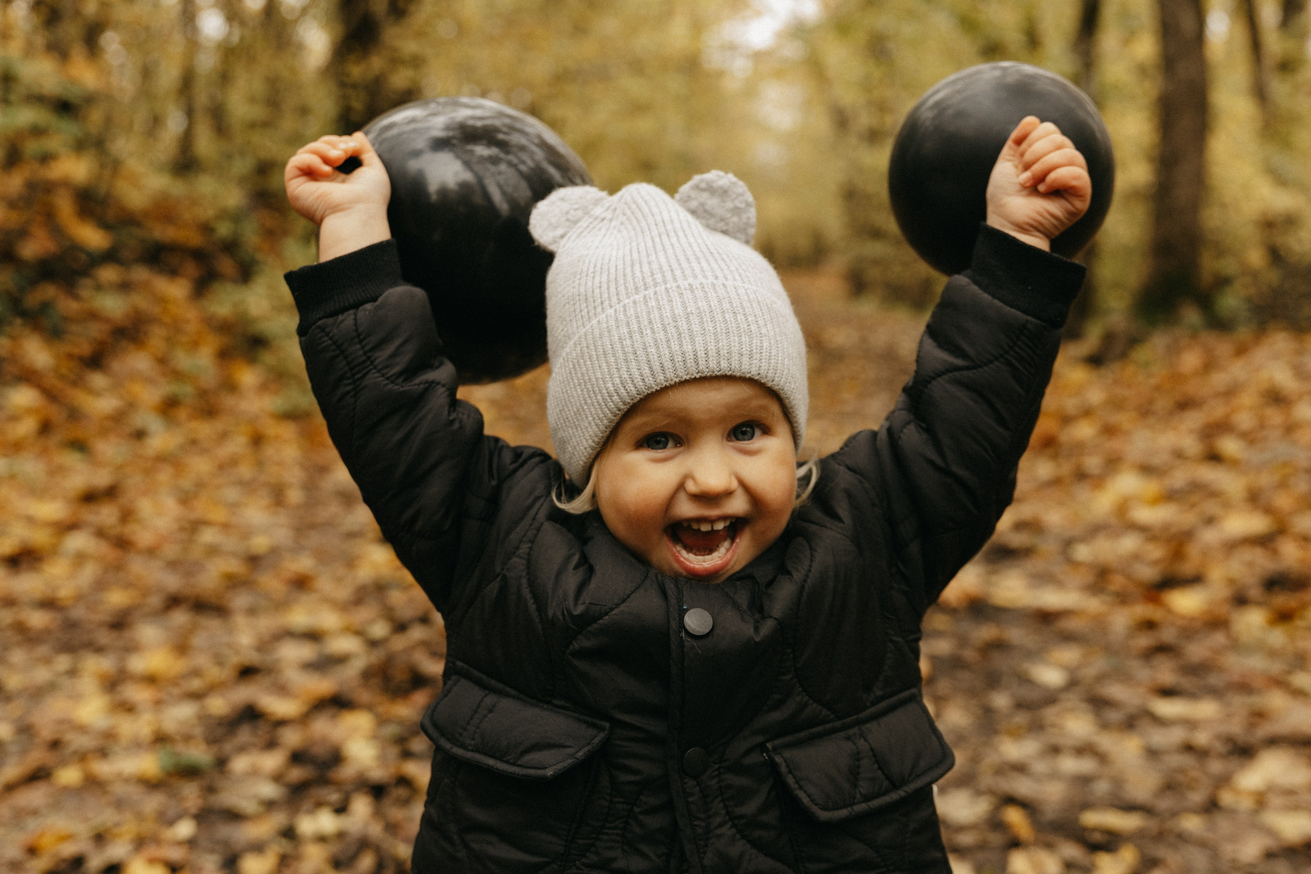 Аня и Мира. Главная