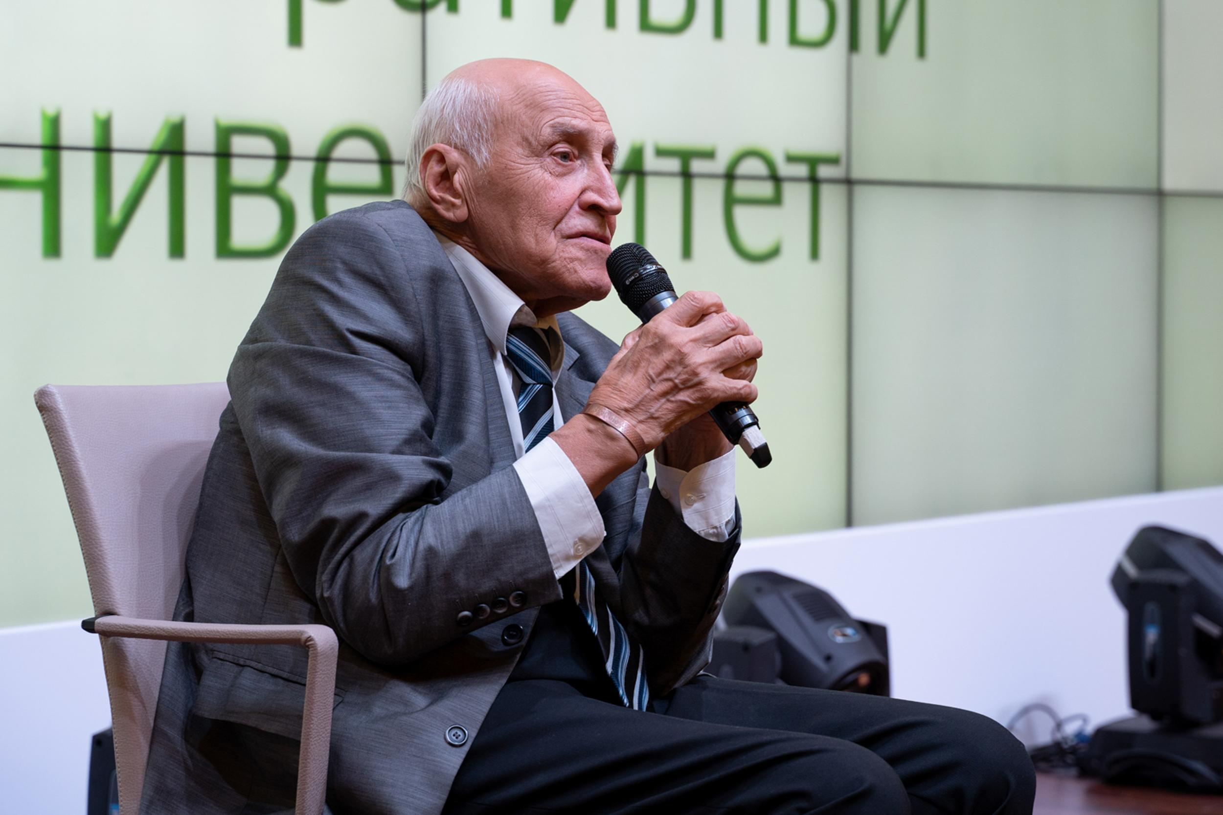 Business. Фотограф и видеограф в Москве Максим Демченко