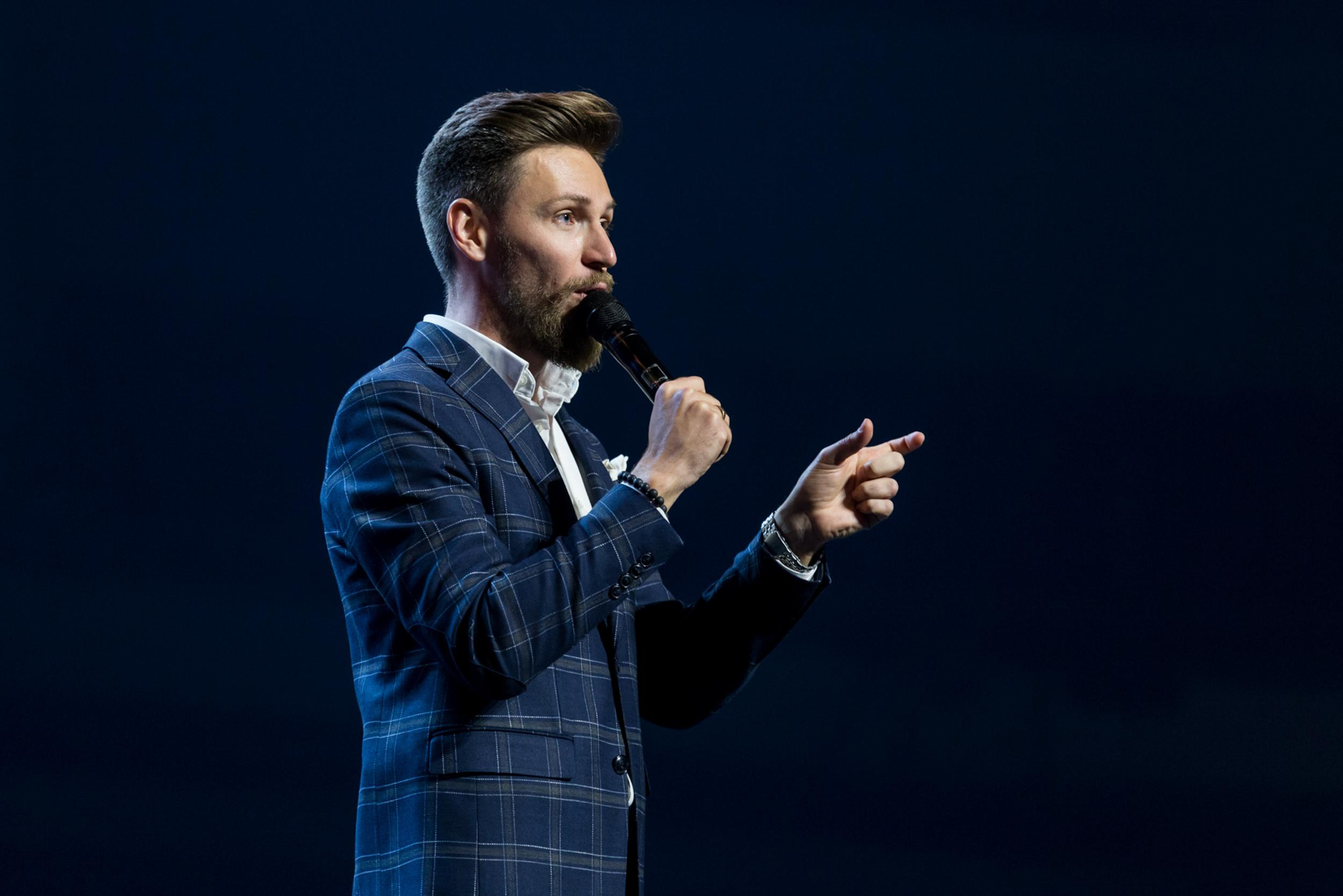 Business. Фотограф и видеограф в Москве Максим Демченко