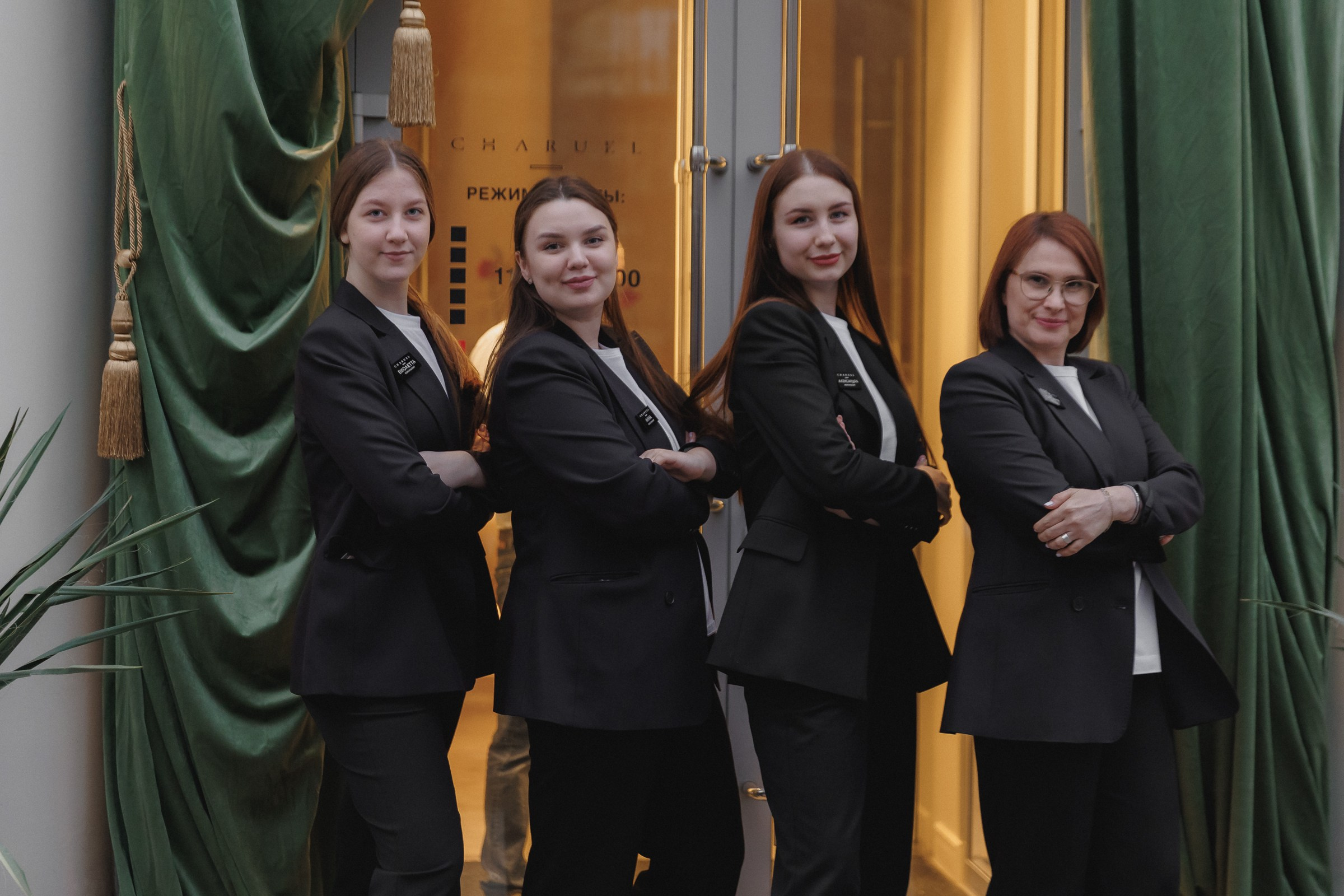 CHARUEL 1 год. Фотограф в Волгограде — Александра Искандерова