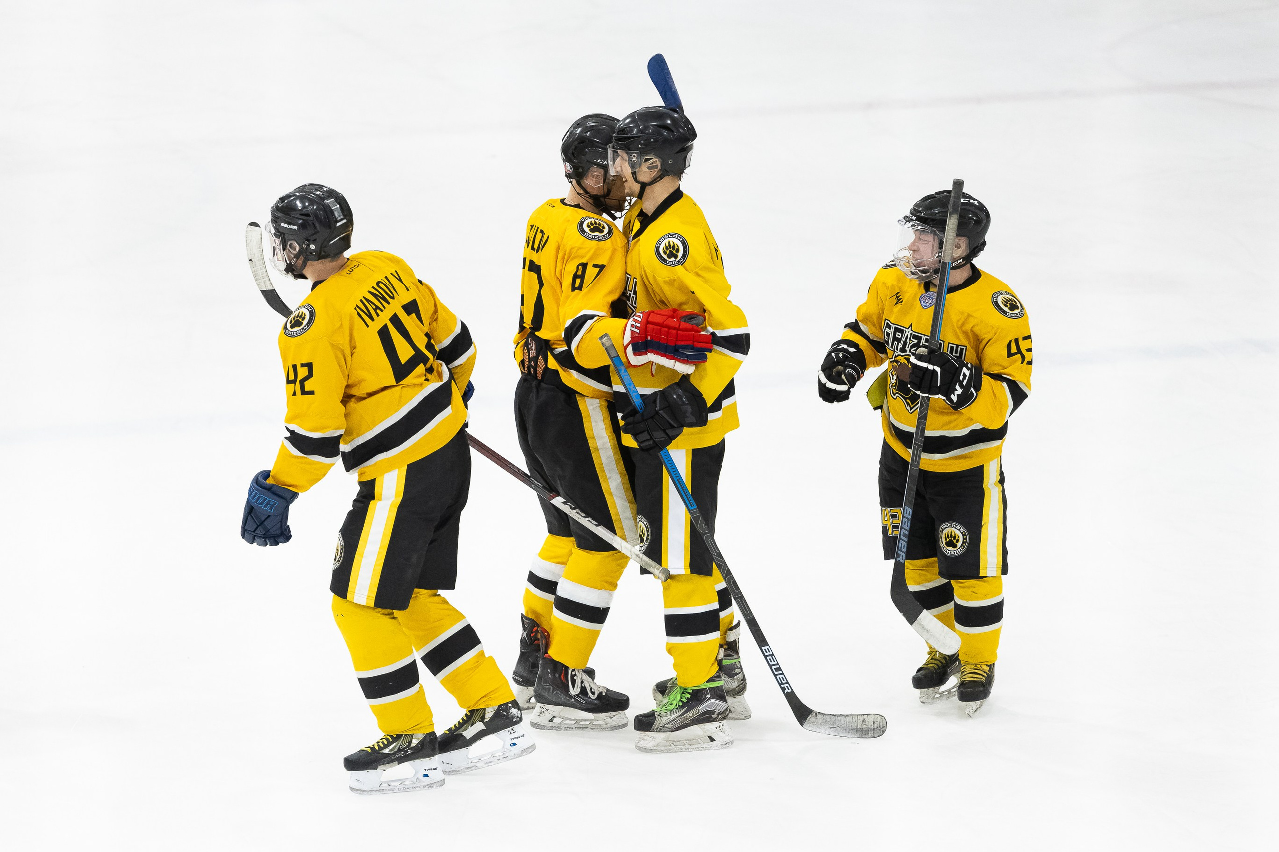 Спорт. VICTOR SAPOZHNIKOV