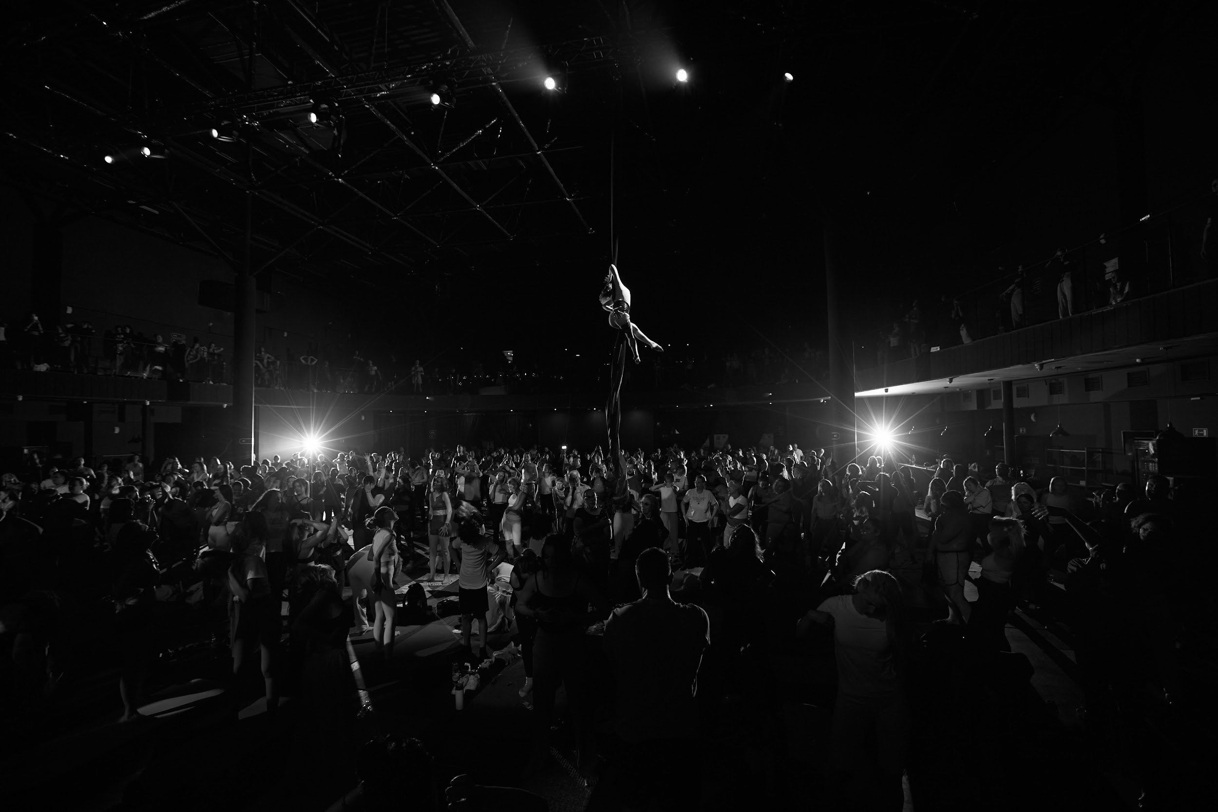 Через хаос — к себе. Крупнейшая в мире динамическая практика. Татьяна Фомичева. Репортажный и светский фотограф в Москве