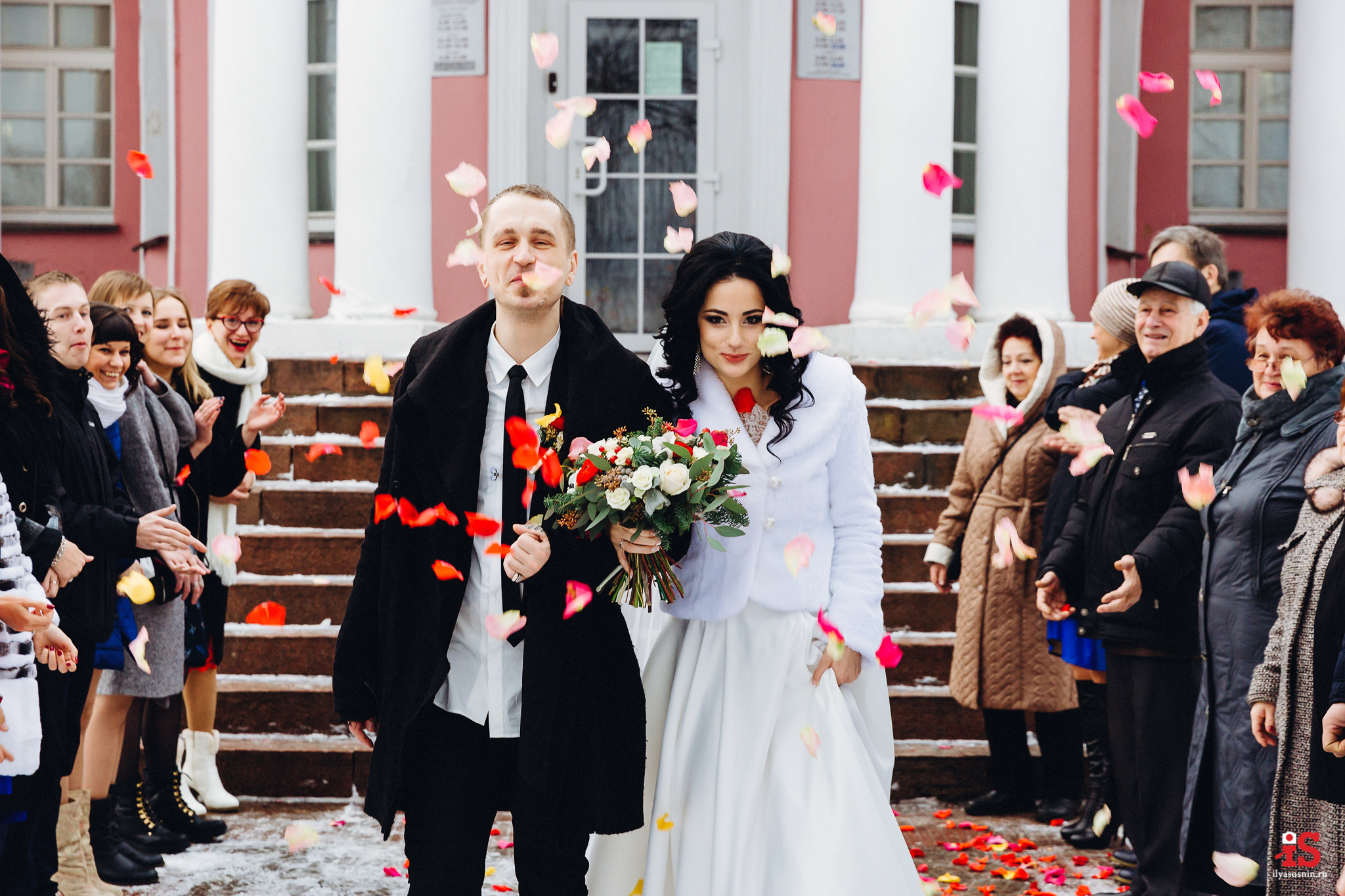 Лучшие свадебные фотографы Птз. Профессиональный фотограф Петрозаводск Илья Соснин