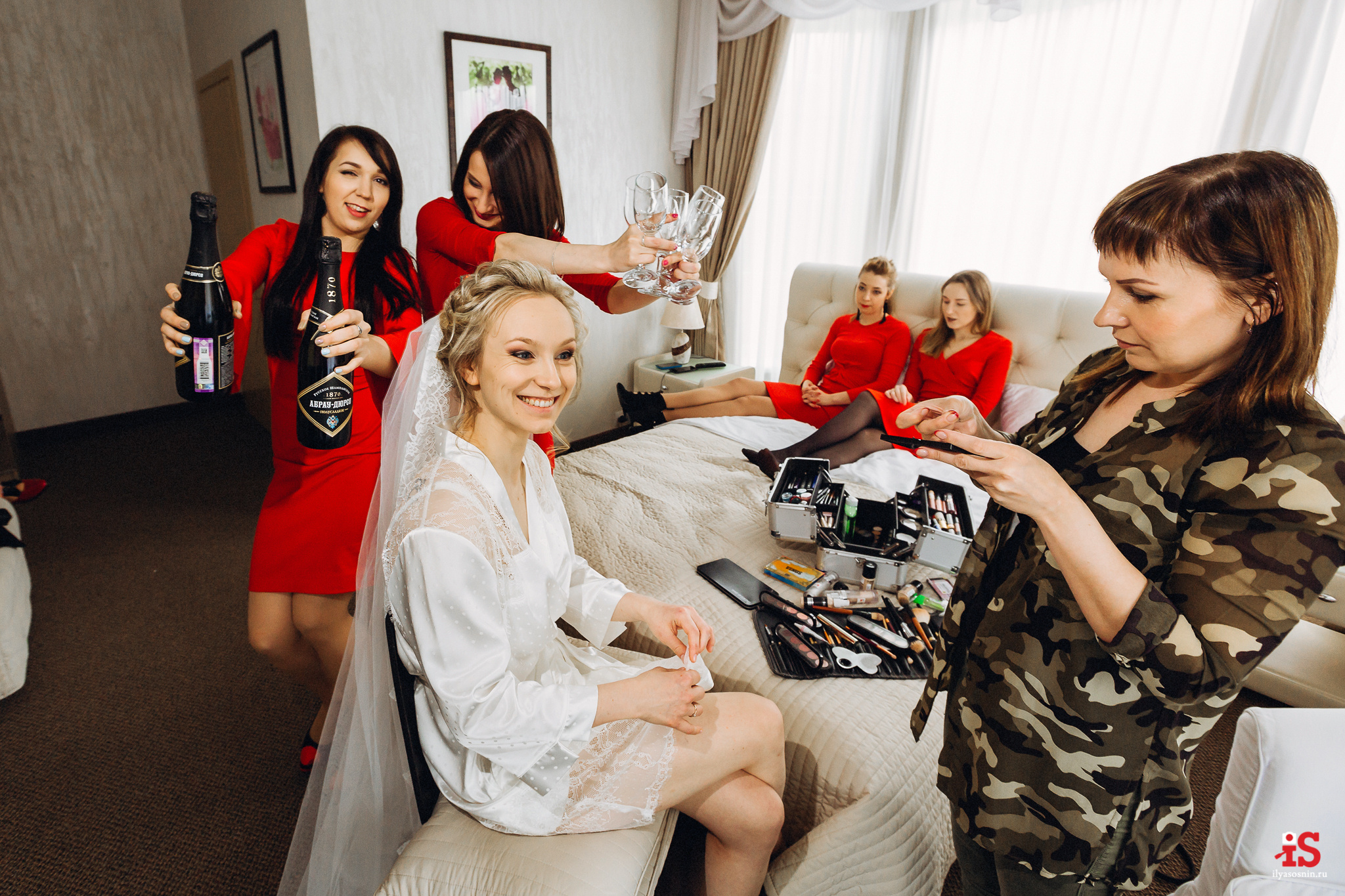 Фотограф на свадьбу Петрозаводск. Профессиональный фотограф Петрозаводск Илья Соснин