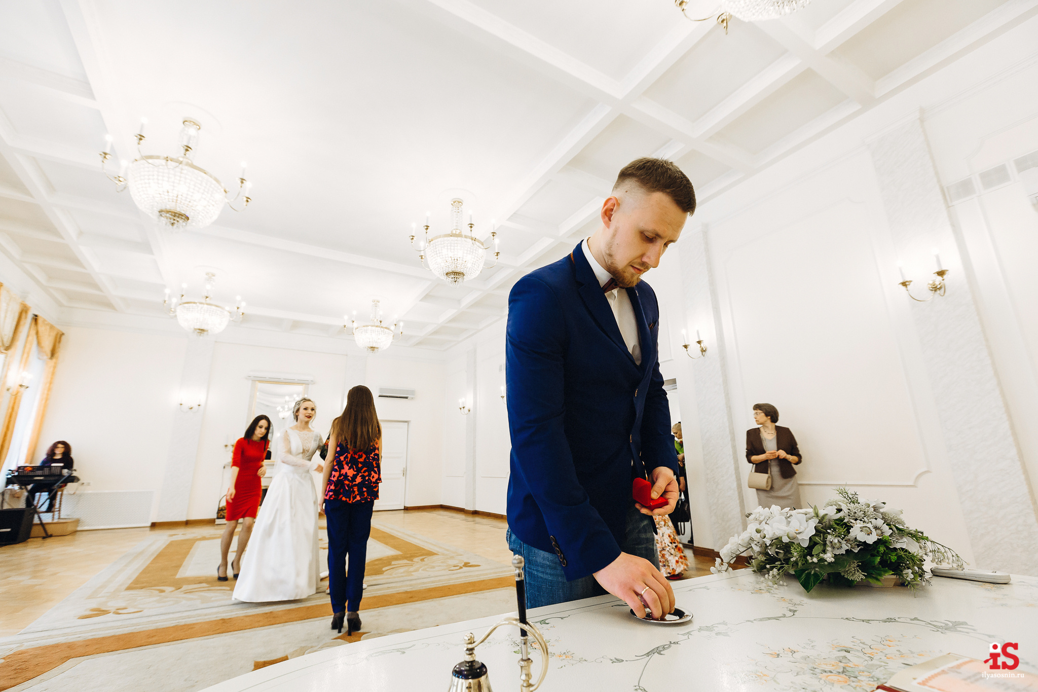 Фотограф на свадьбу Петрозаводск. Профессиональный фотограф Петрозаводск Илья Соснин