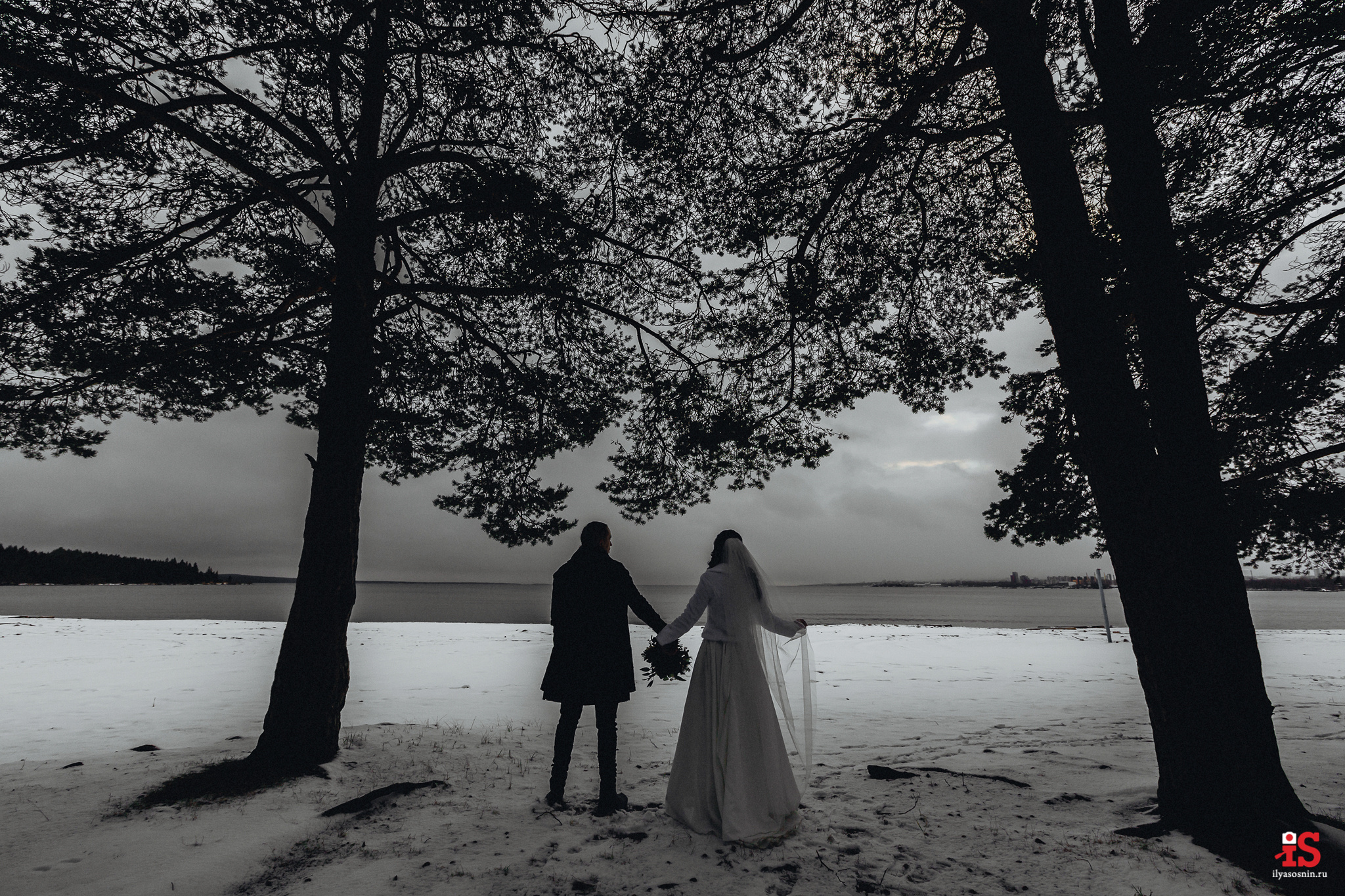 Лучшие свадебные фотографы Птз. Профессиональный фотограф Петрозаводск Илья Соснин