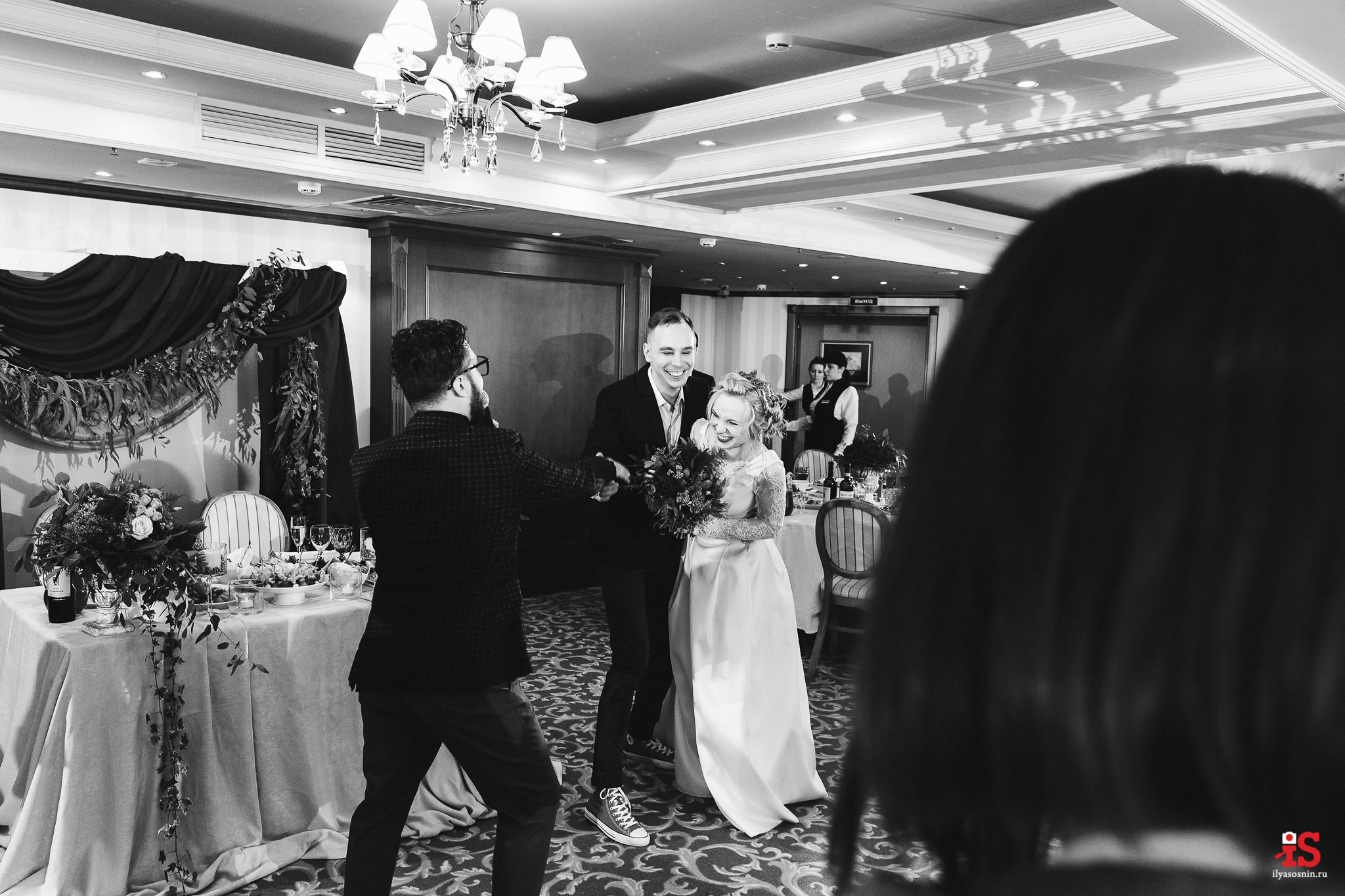 Фотограф на свадьбу Петрозаводск. Профессиональный фотограф Петрозаводск Илья Соснин