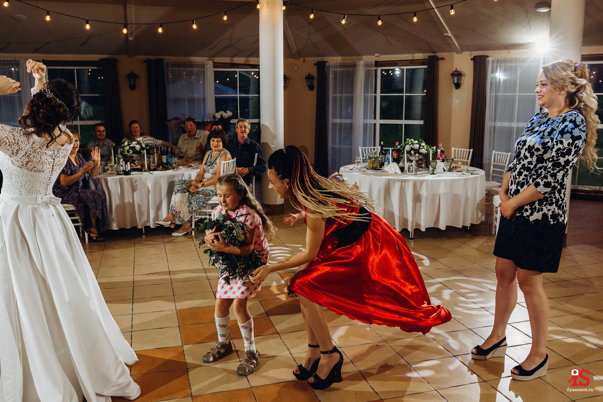Свадебный фотограф Петрозаводск. Профессиональный фотограф Петрозаводск Илья Соснин