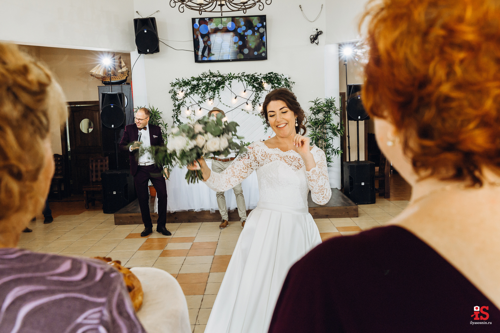 Свадебный фотограф Петрозаводск. Профессиональный фотограф Петрозаводск Илья Соснин