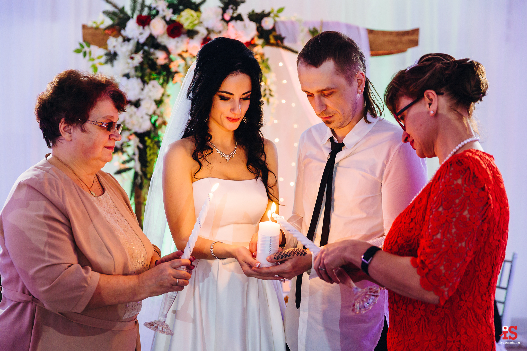 Лучшие свадебные фотографы Птз. Профессиональный фотограф Петрозаводск Илья Соснин