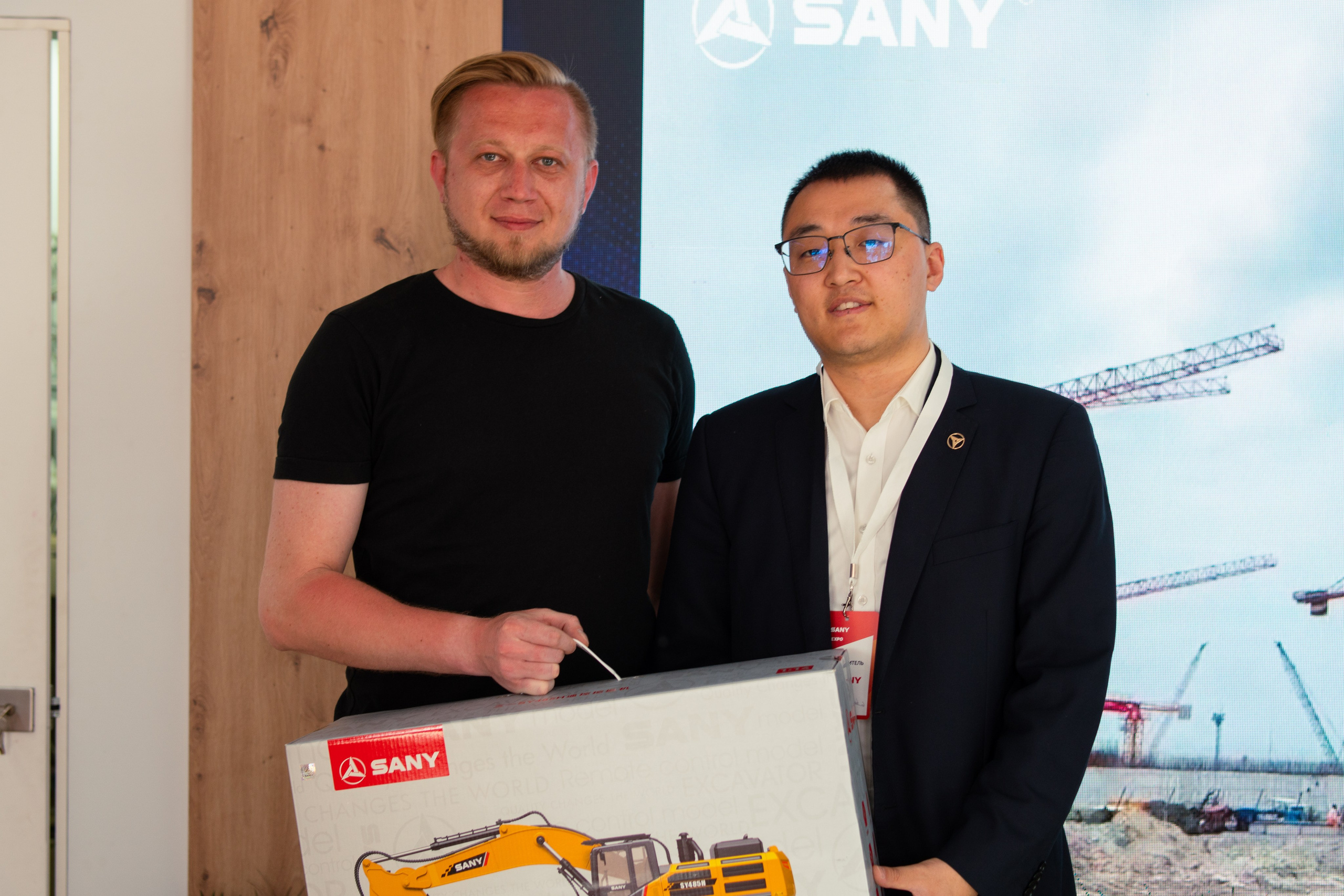 СТТ Expo 24-я международная выставка строительной техники и технологий в России. Фотограф / видеограф в Москве и Сочи Sofia Riversong