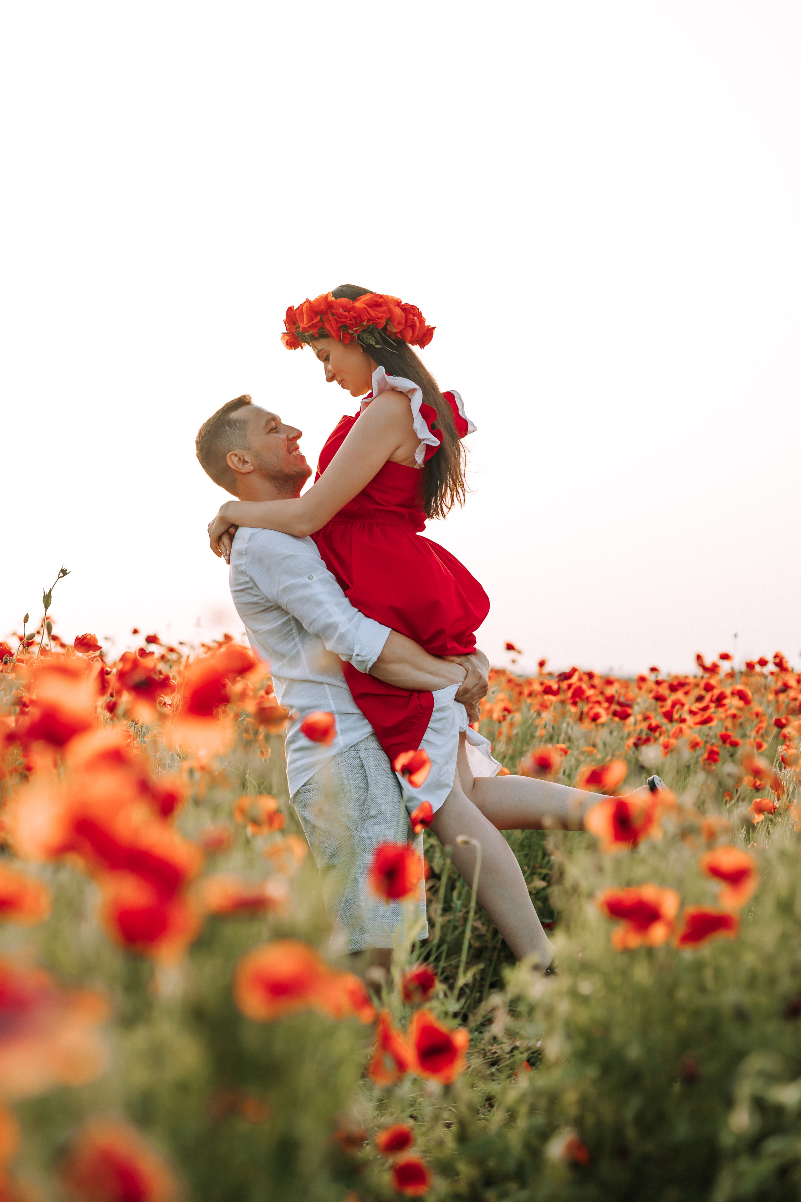 Love in poppies ❤️. Свадебный фотограф Минск РБ