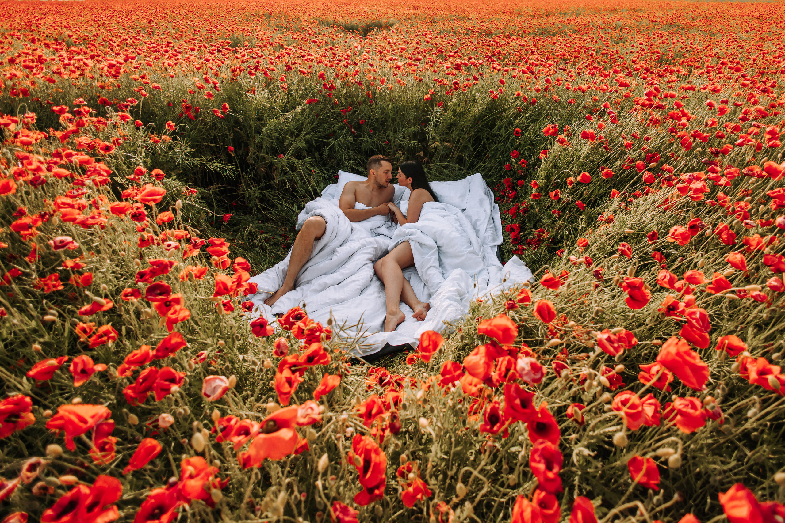 Love in poppies ❤️. Свадебный фотограф Минск РБ