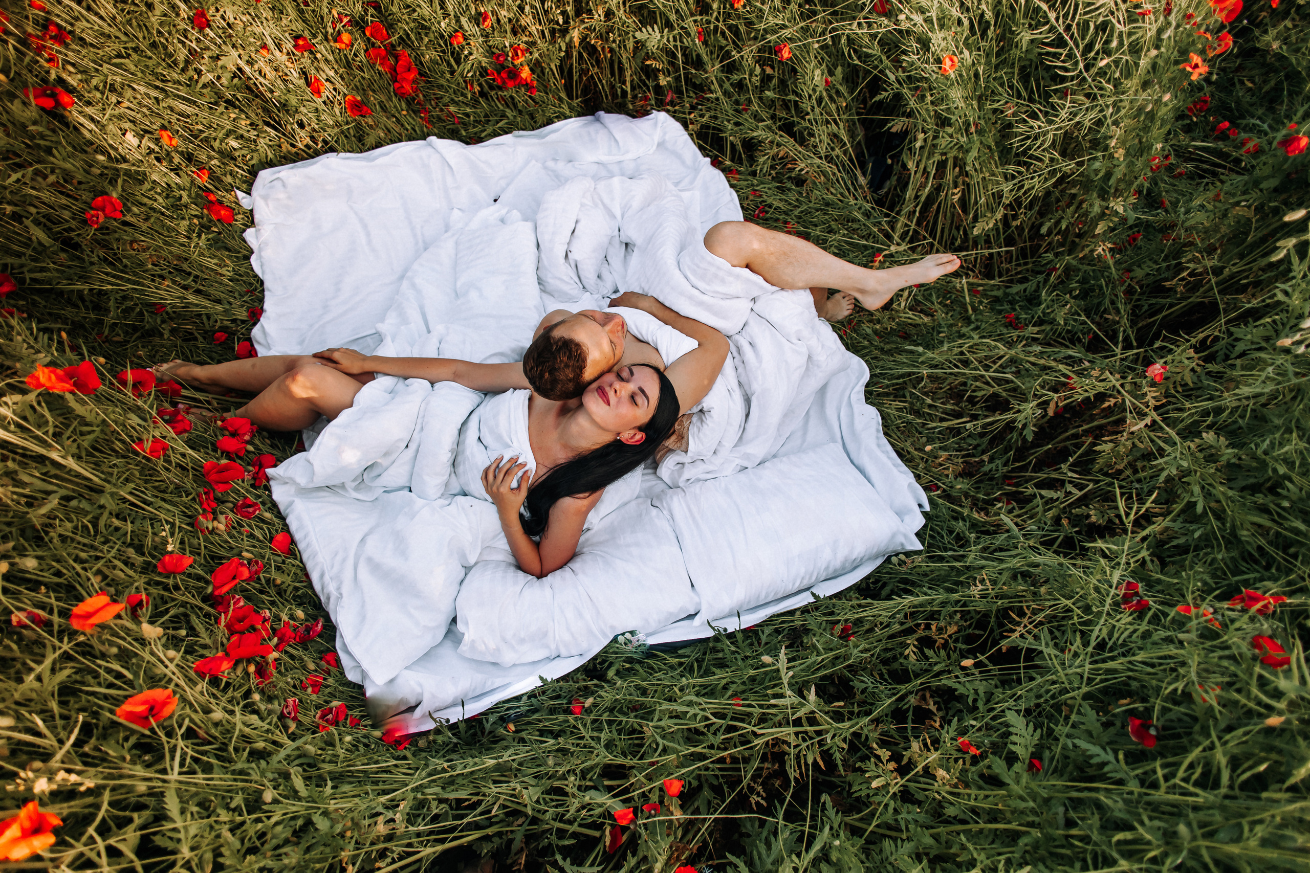Love in poppies ❤️. Свадебный фотограф Минск РБ